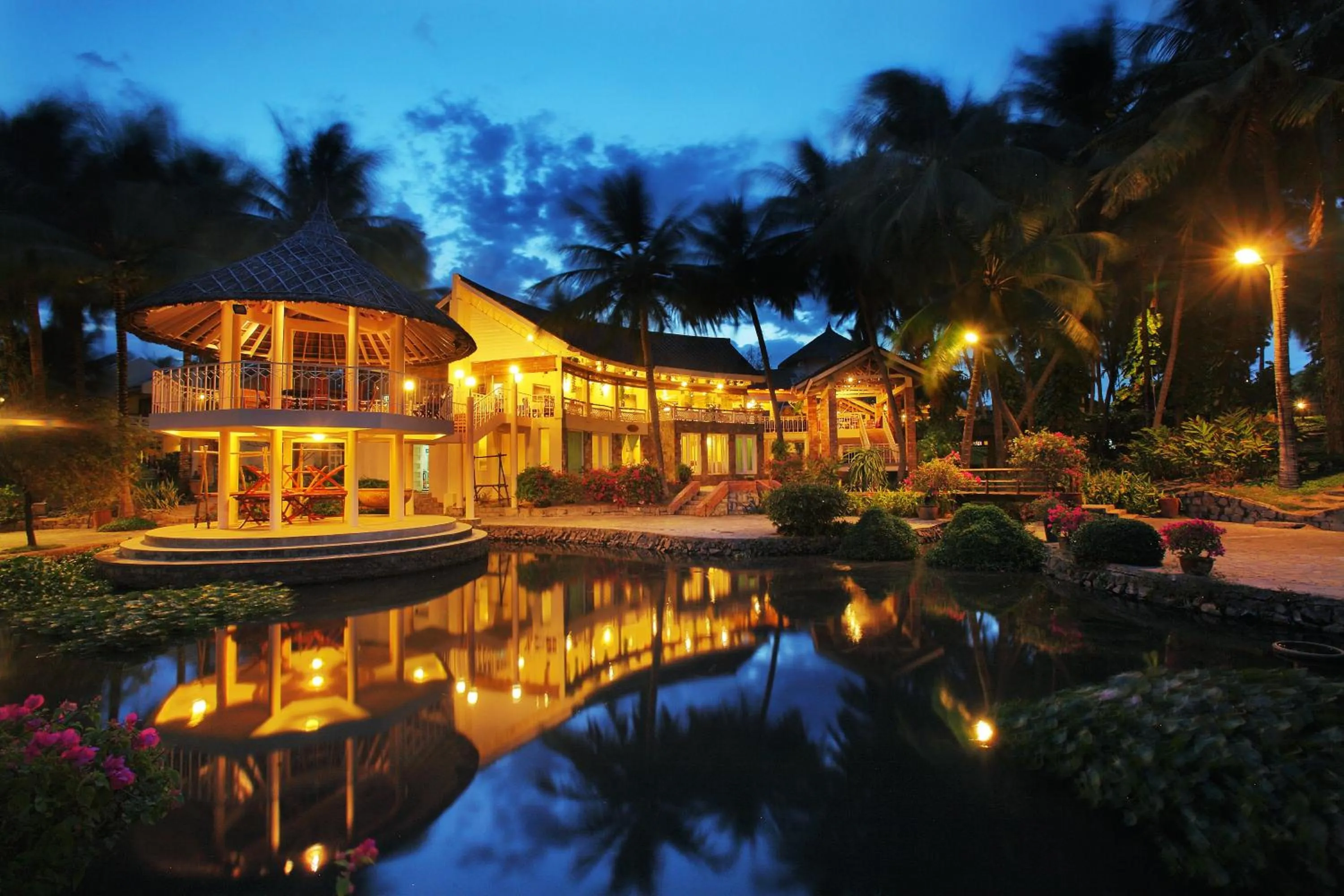 Restaurant/places to eat in Saigon Mui Ne Resort