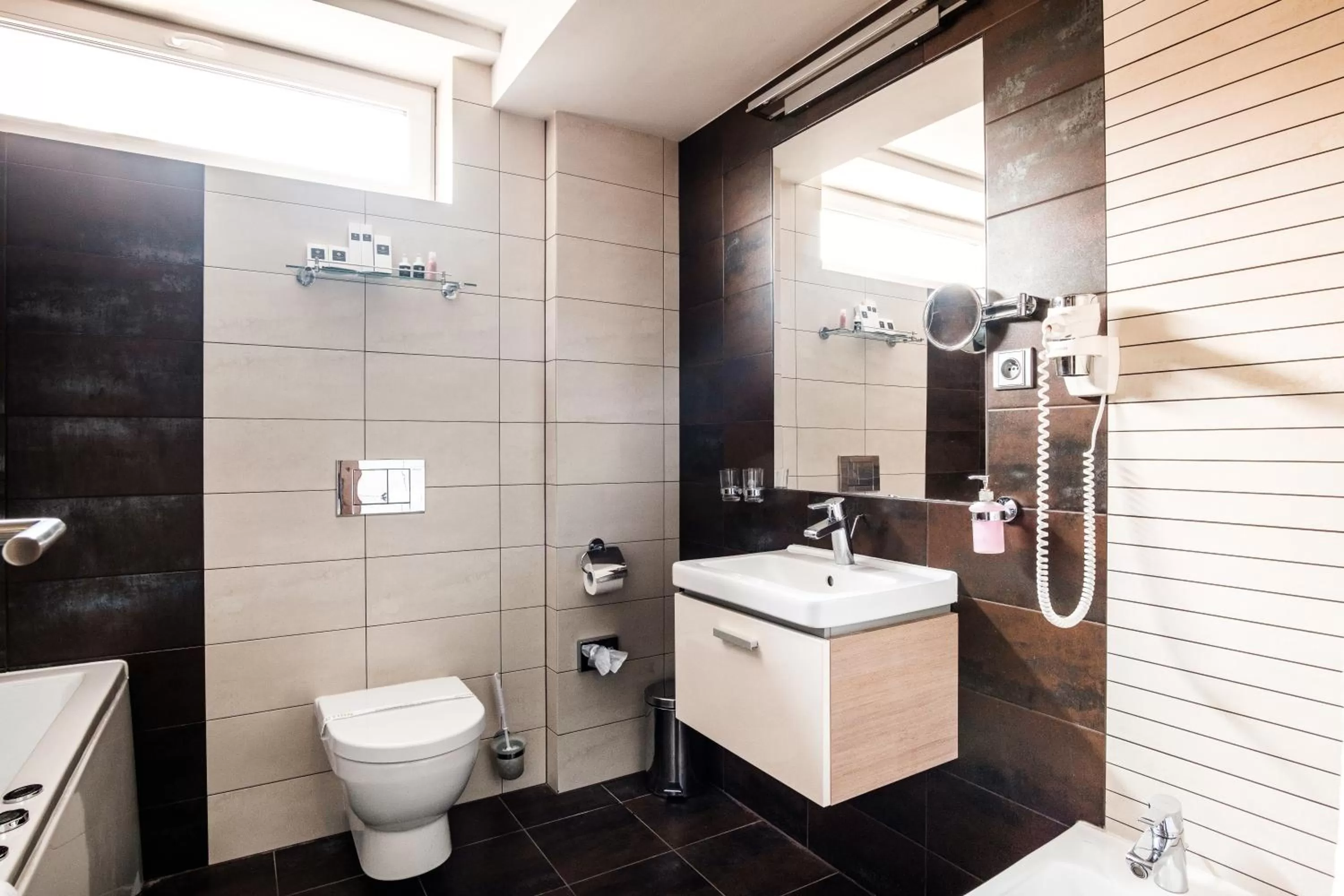 Bathroom in Hotel Deluxe with free Wellness and Fitness Centrum