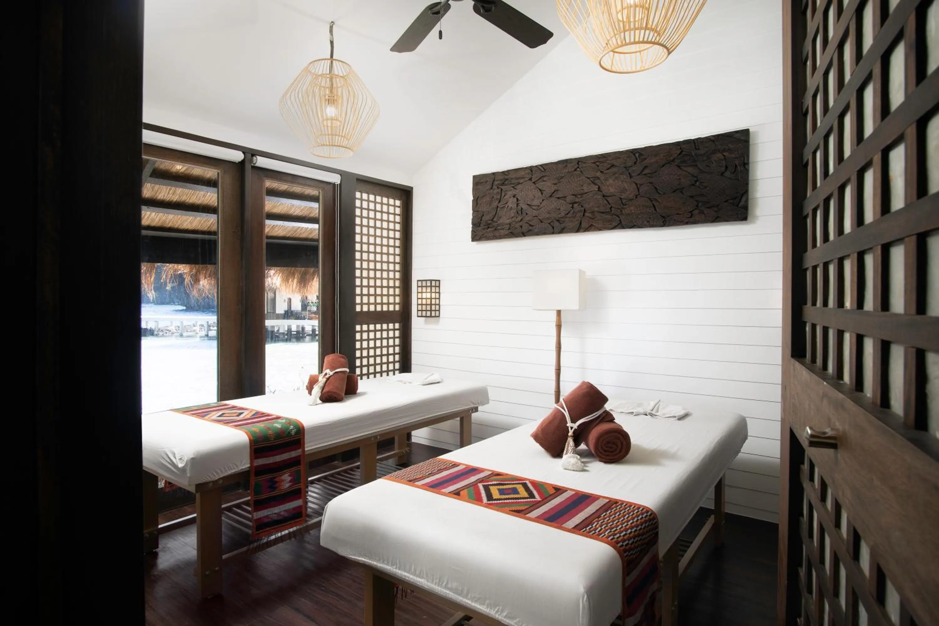 Spa and wellness centre/facilities, Bed in El Nido Resorts Miniloc Island