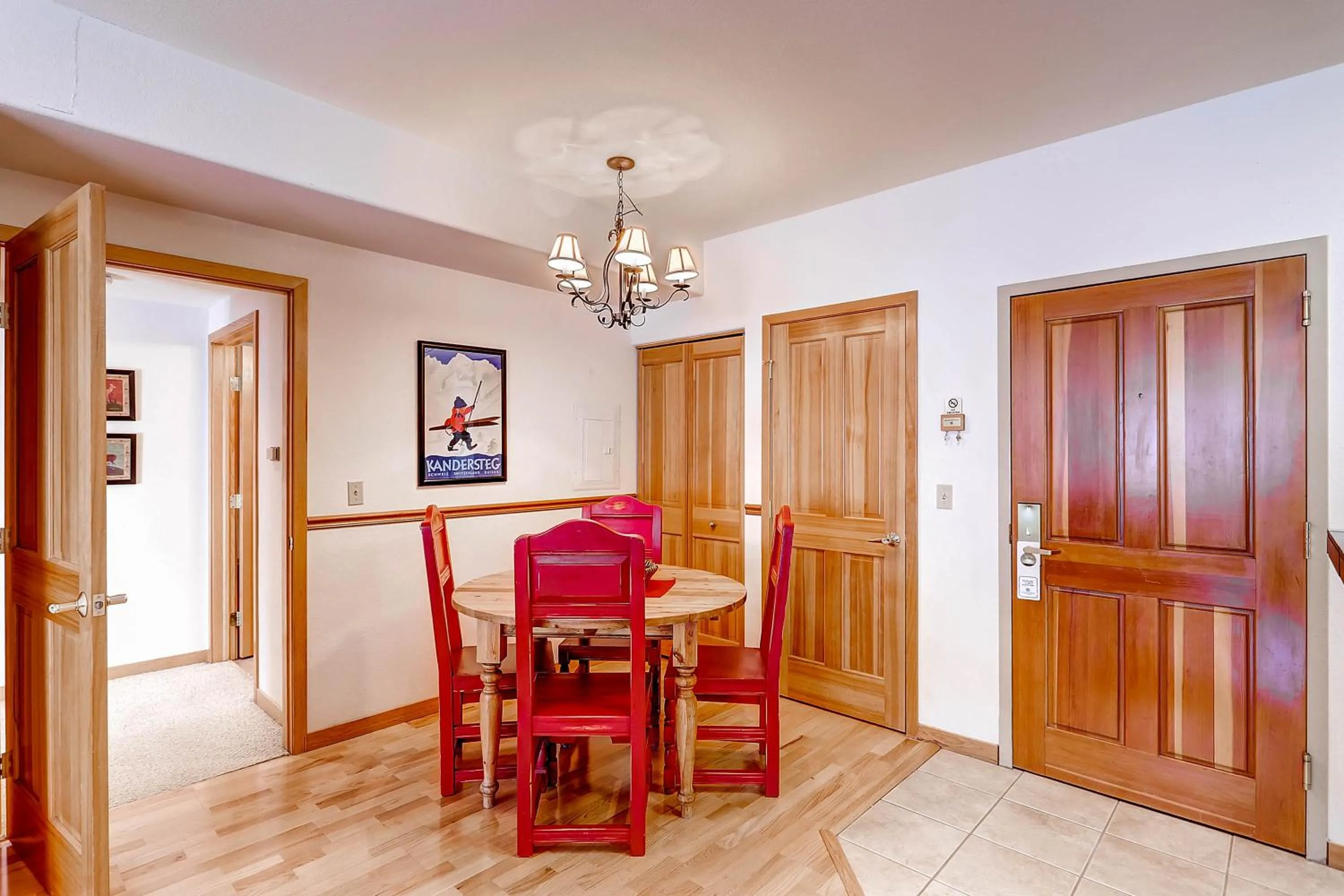 Dining area in Gateway Mountain Lodge by Keystone Resort