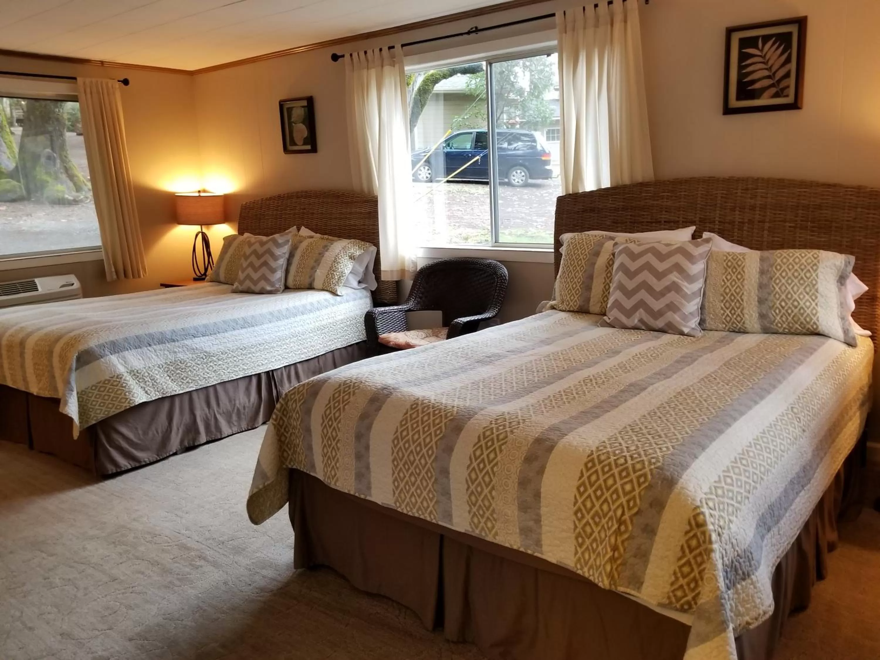 Bed in China Creek Cottages