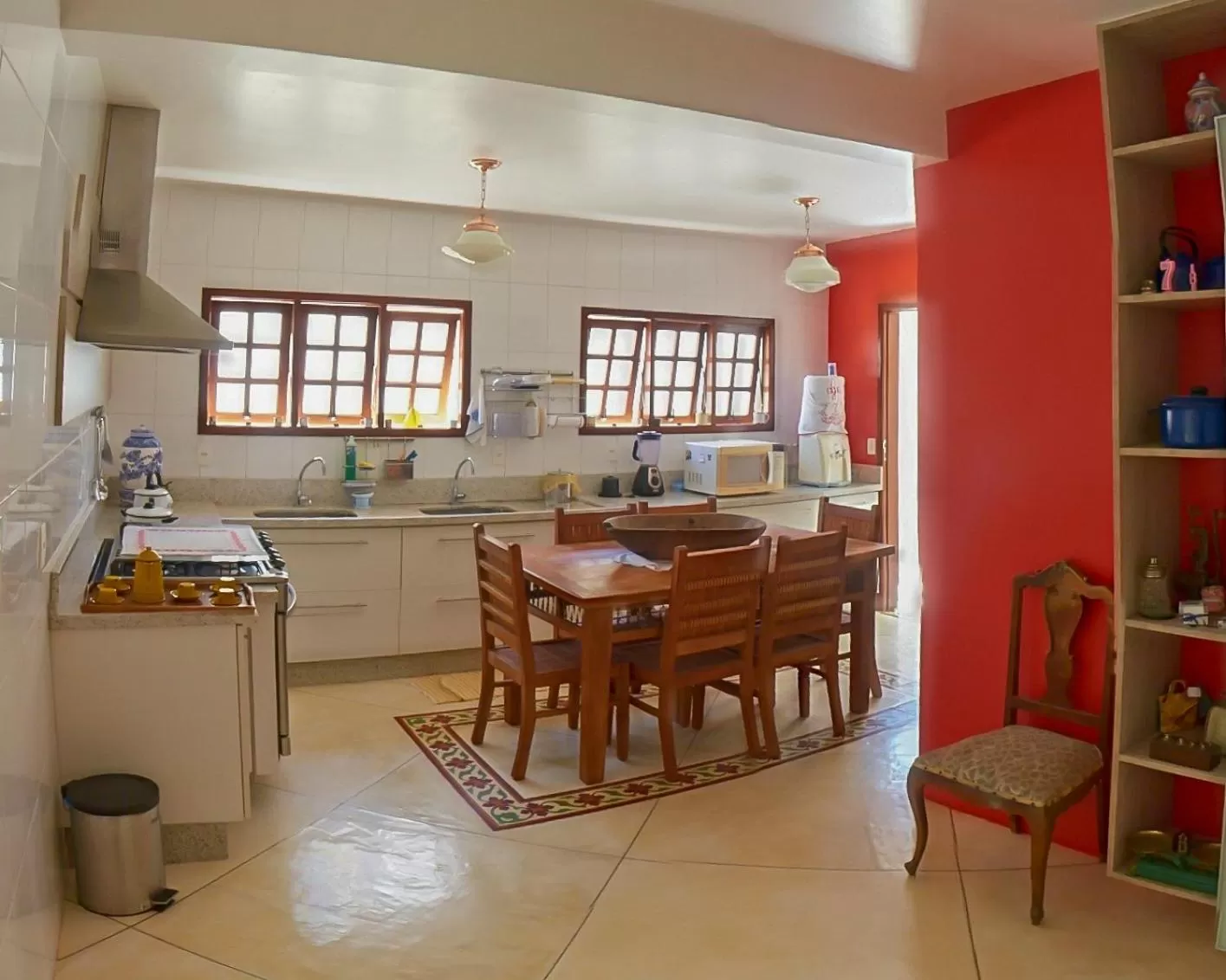 Kitchen or kitchenette in Pousada Ipitanga IV