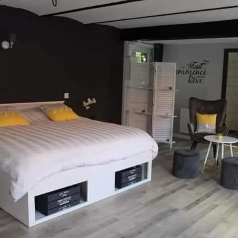 Bedroom, Bed in Aux p'tits bonheurs la grange