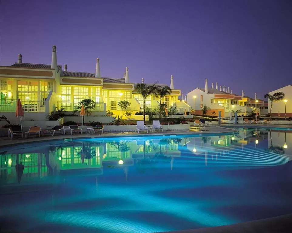 Property Building in Ponta Grande Sao Rafael Resort by Umbral