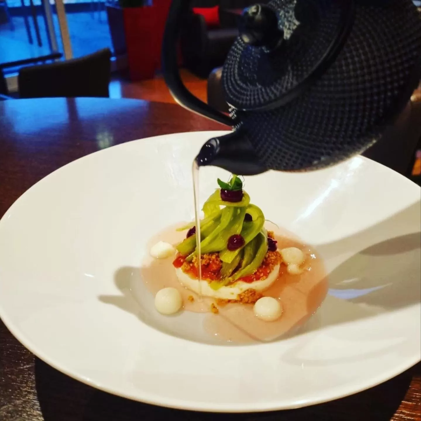 Restaurant/places to eat in PhiLeRo Hotel Köln