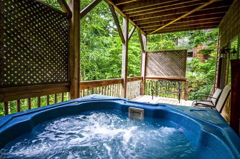 Balcony/Terrace in Asheville Cabins of Willow Winds