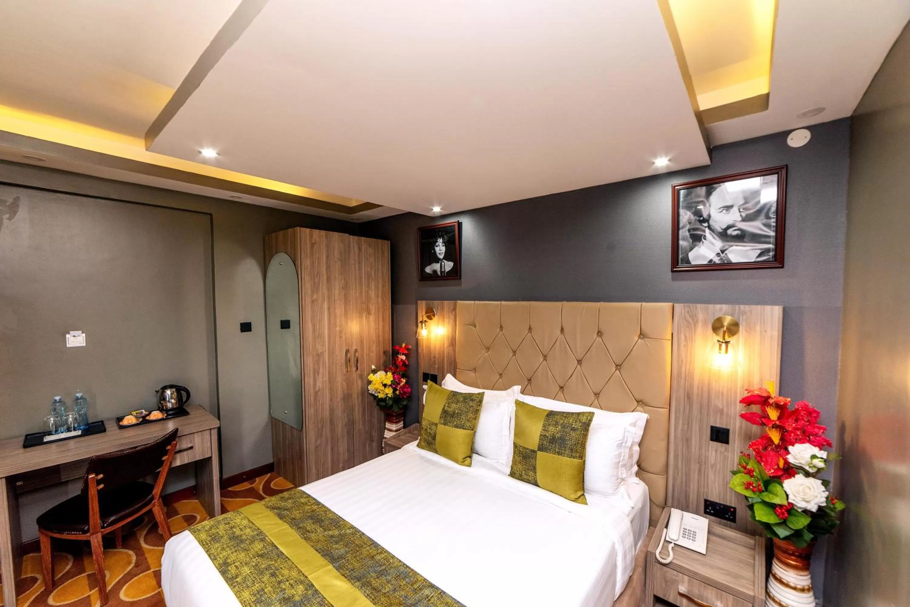 Bed in Afro Park Hotel