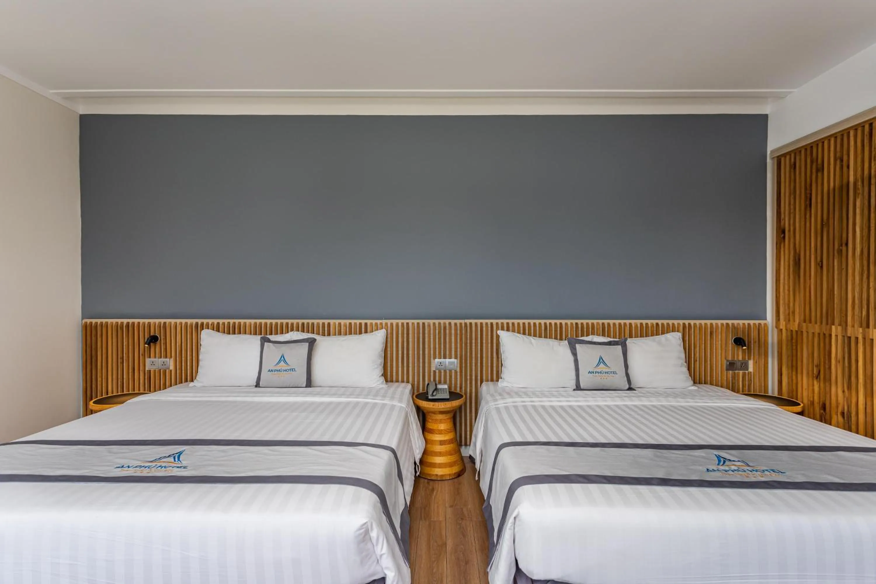 Bedroom, Bed in An Phu Hotel