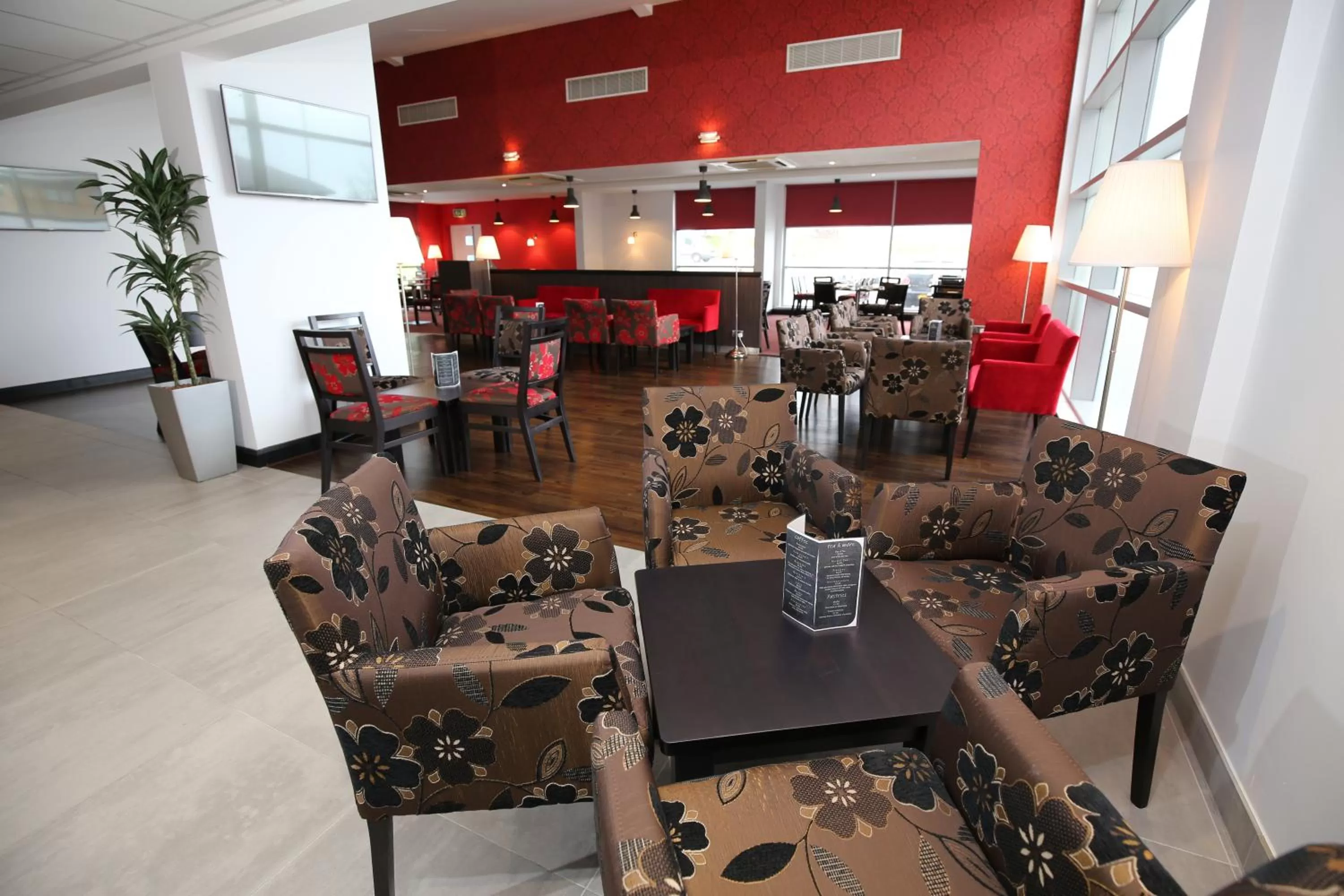Lounge or bar in Ramada Wakefield