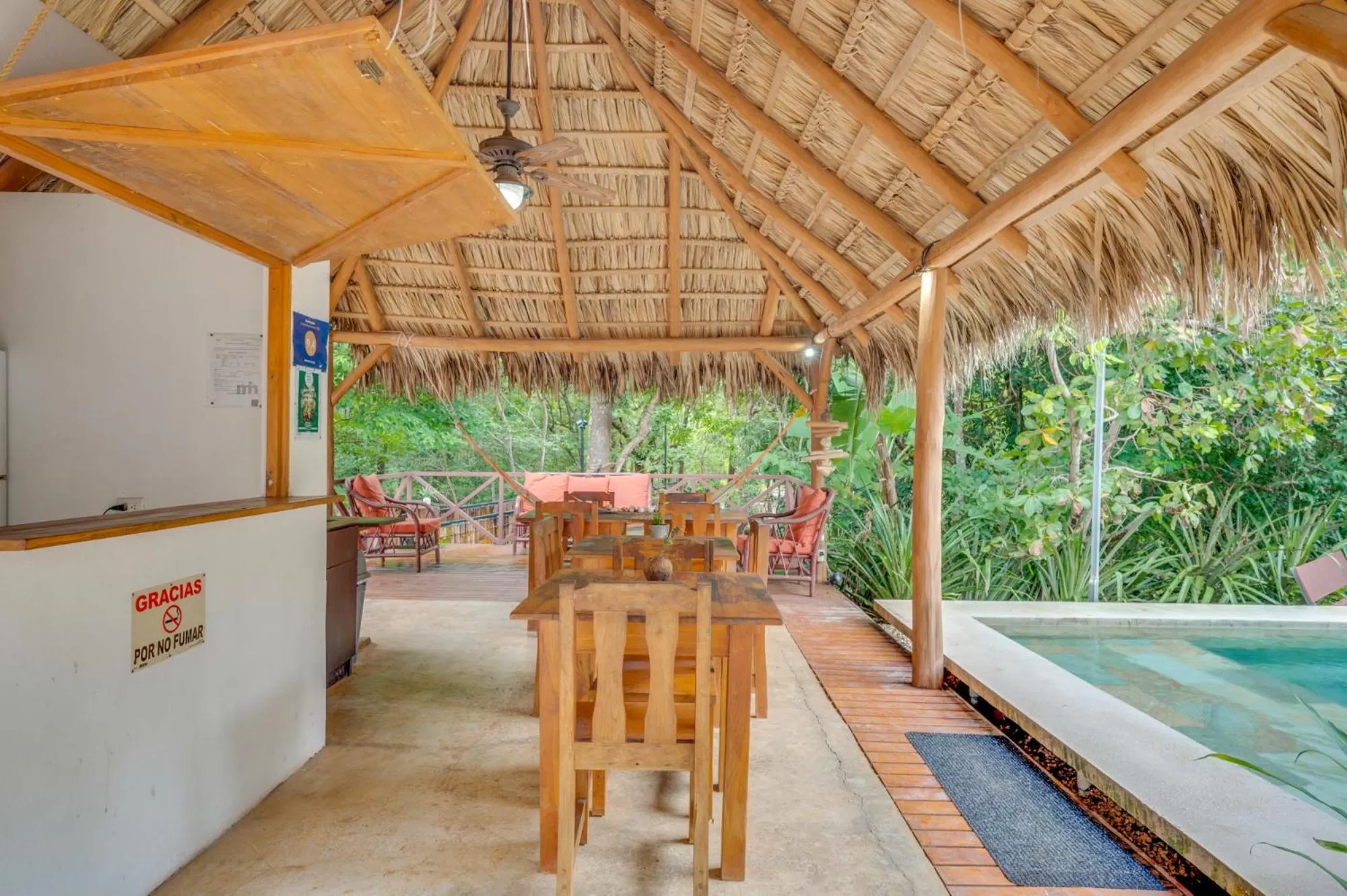 Antema Lodge Secteur Tamarindo, piscine, yoga, gym, jungle et paix