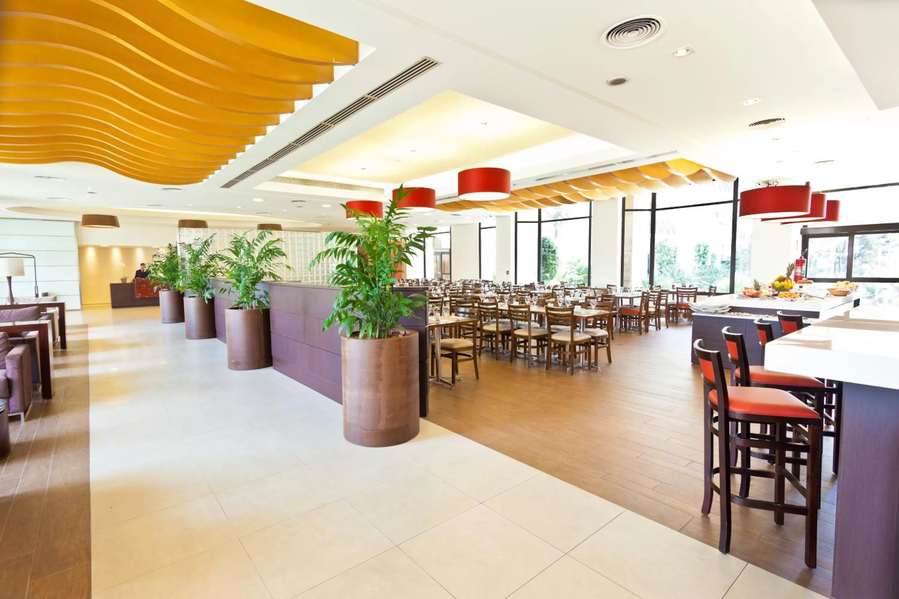 Restaurant/places to eat in Hotel Panamby Guarulhos