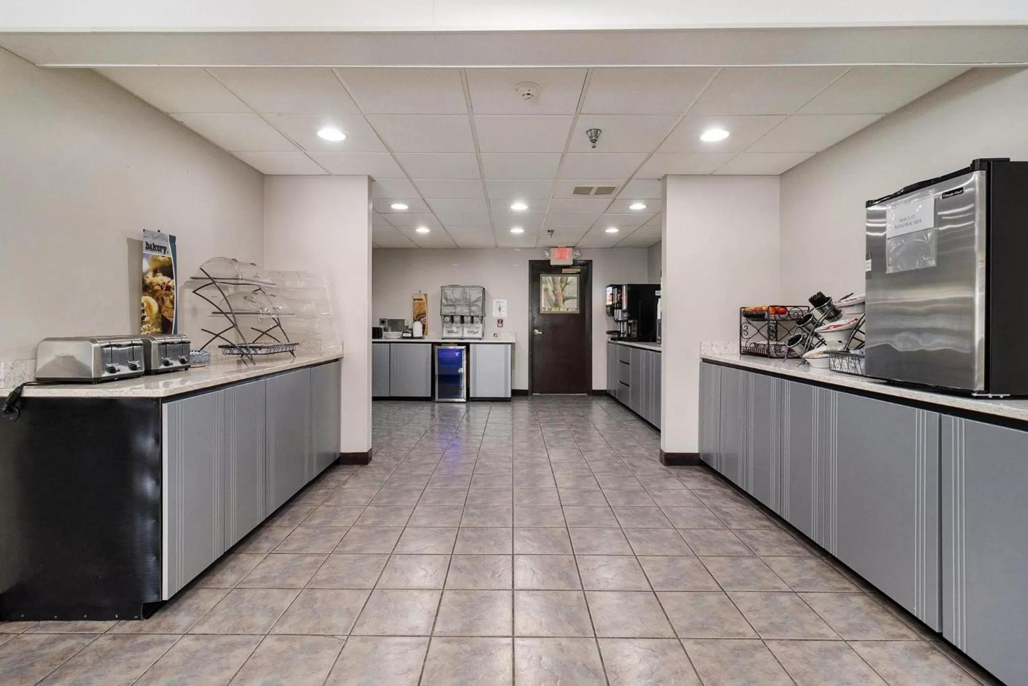 Breakfast in Microtel Inn and Suites Manistee