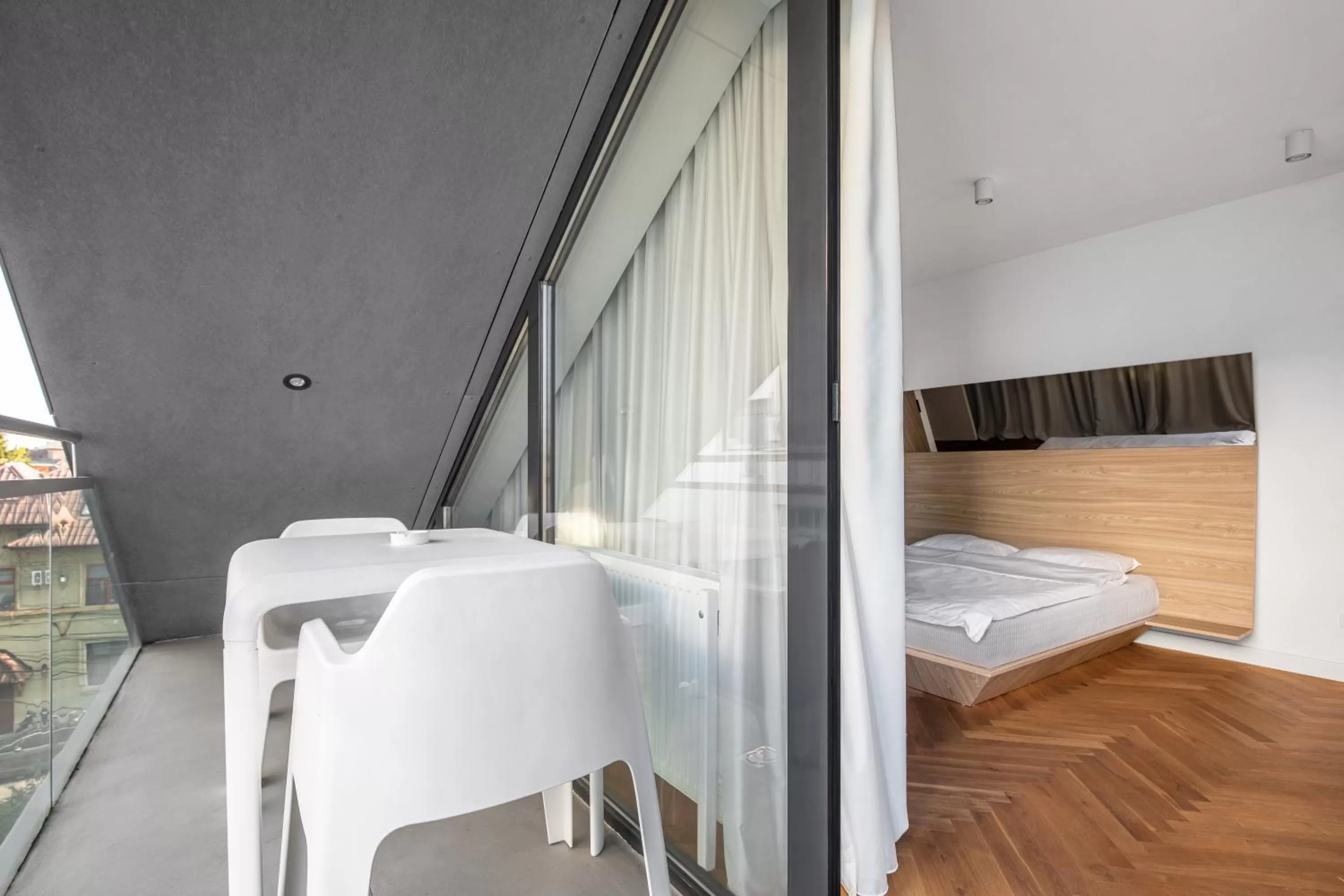 Balcony/Terrace, Bed in Aparthotel Blend City Center