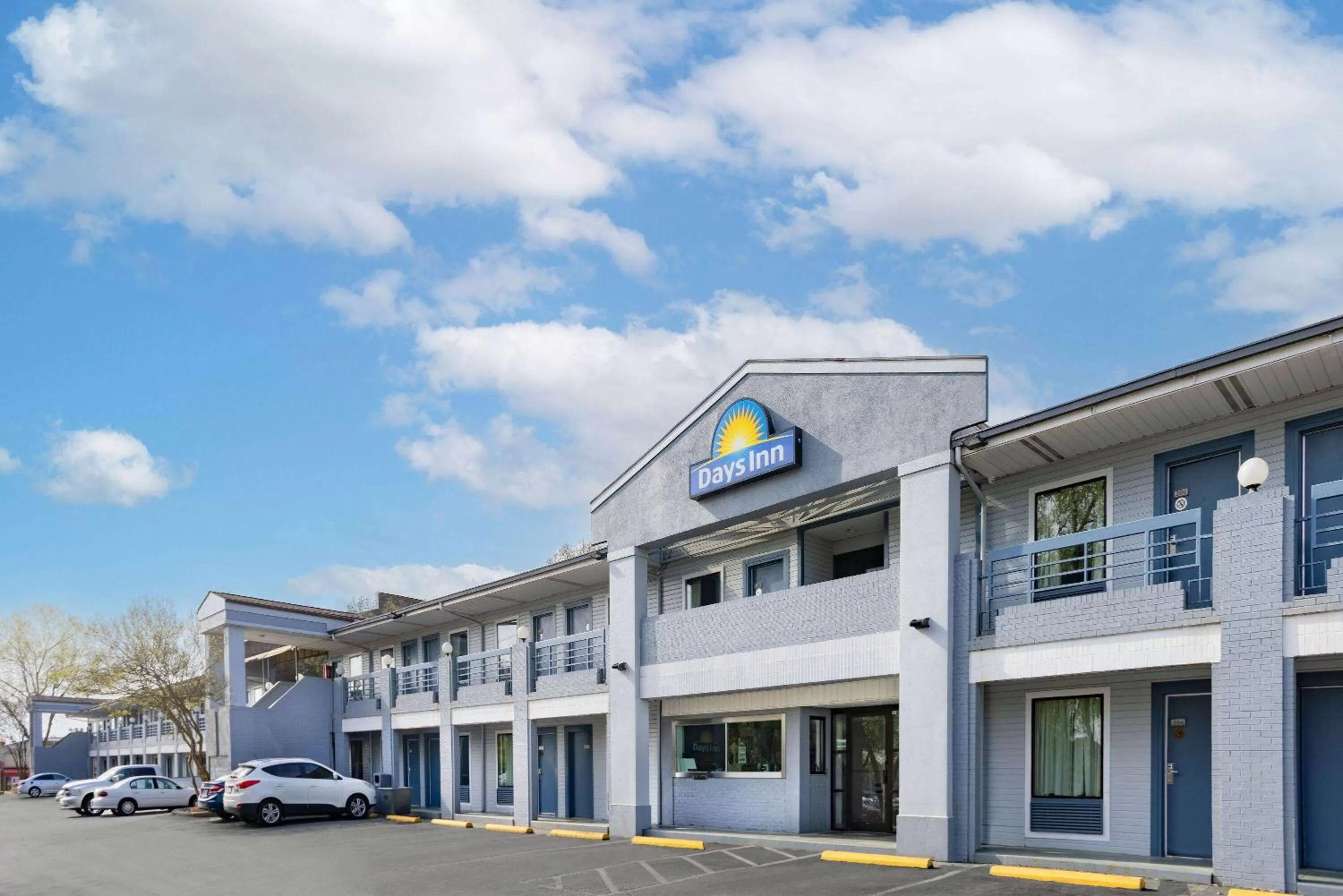 Property building in Days Inn by Wyndham Raleigh Glenwood-Crabtree