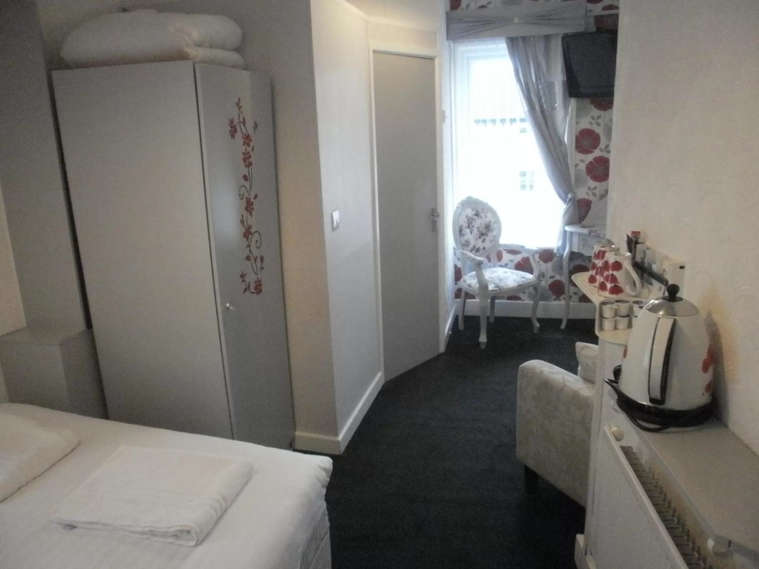 TV and multimedia, Bed in The Withnell Hotel