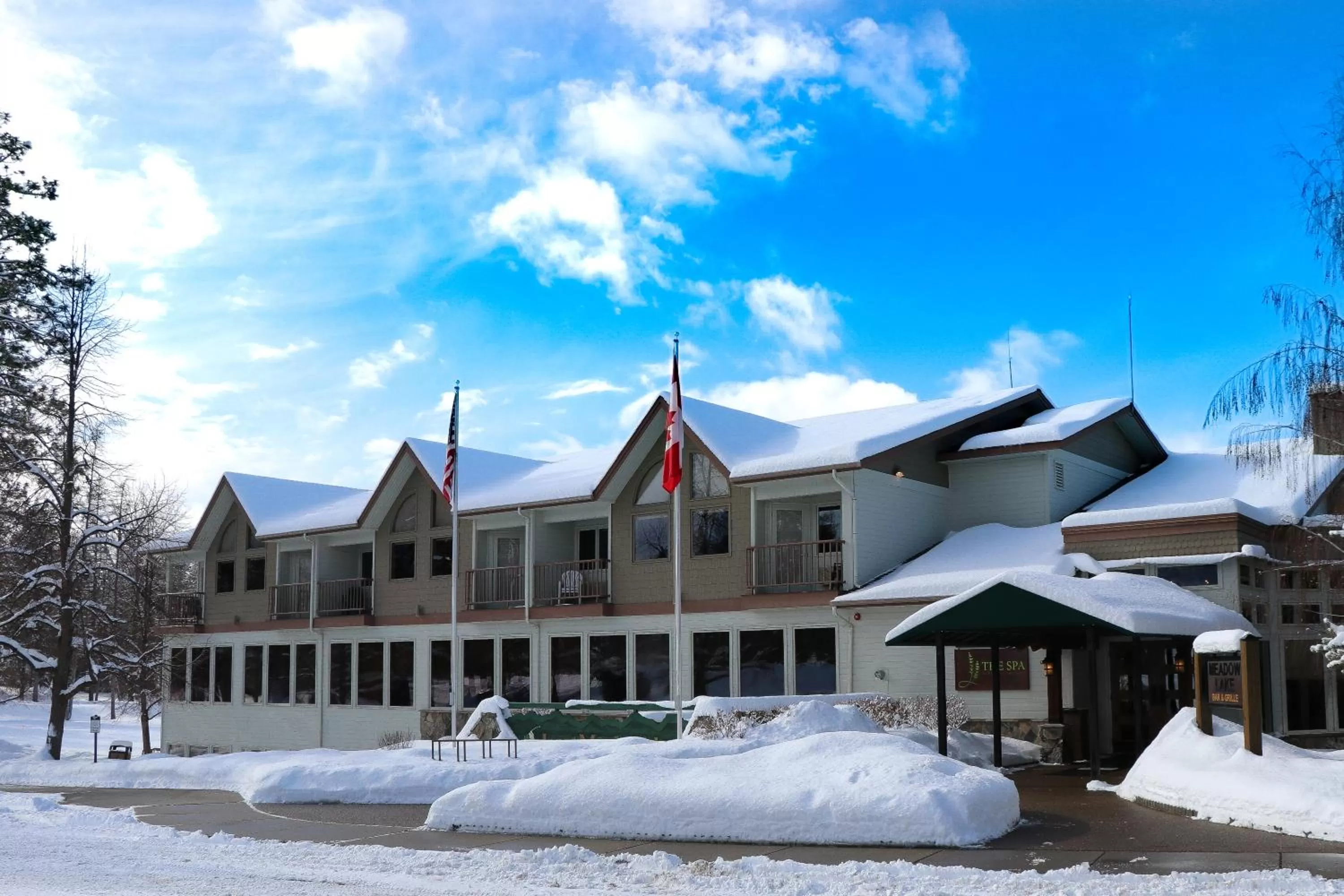 Facade/entrance in Meadow Lake Resort & Condos