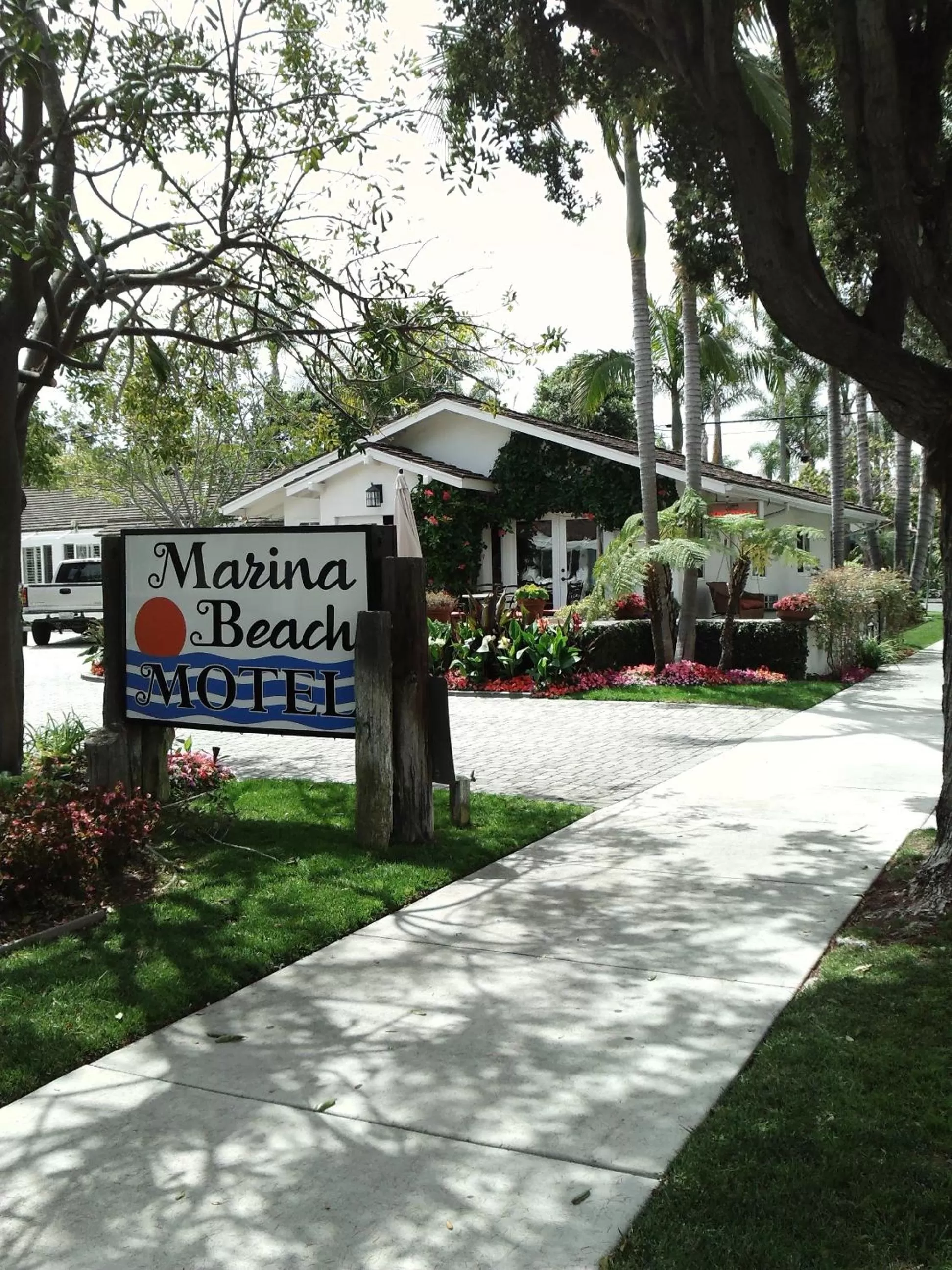 Facade/entrance in Marina Beach Motel