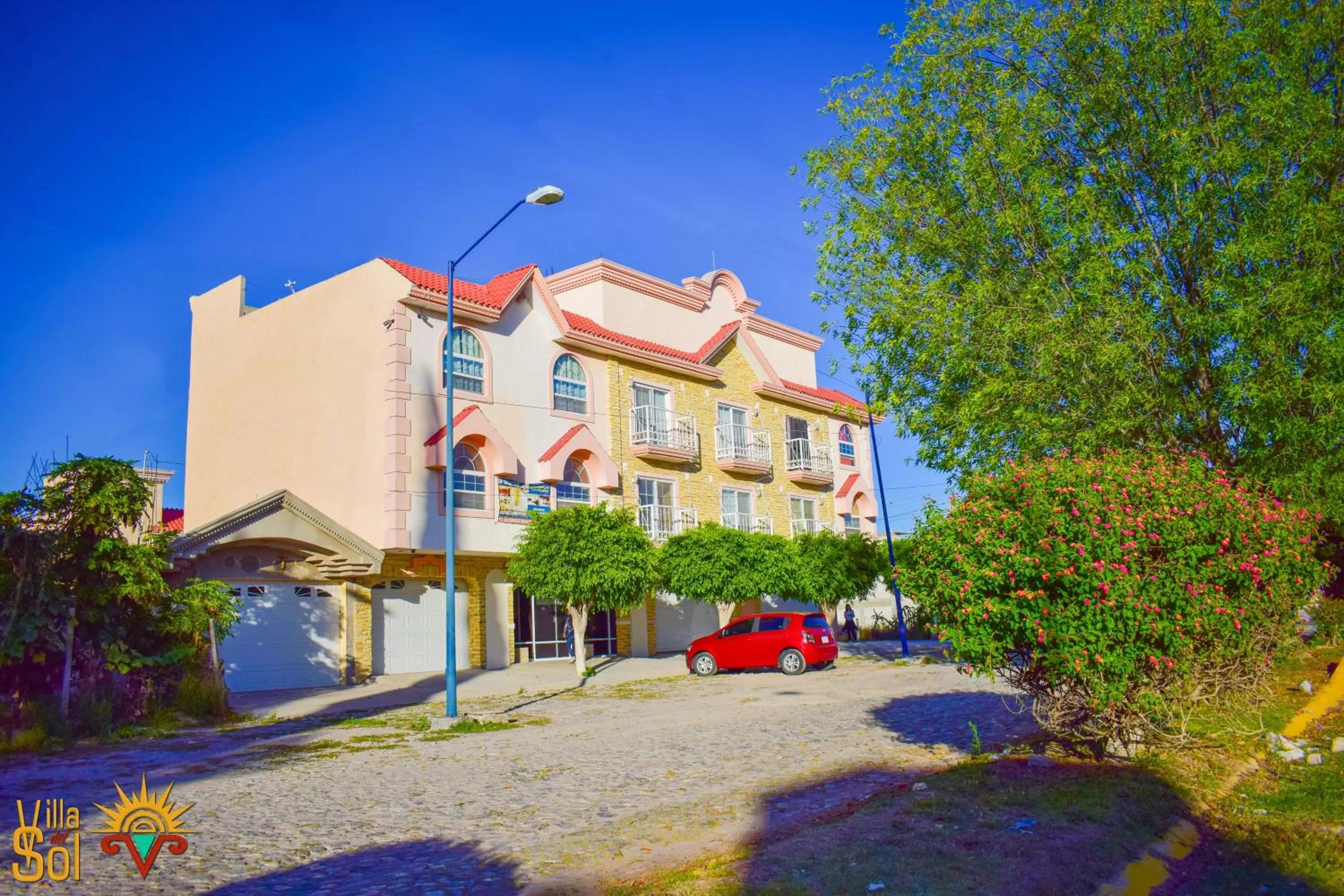 Property building in Villa Del Sol