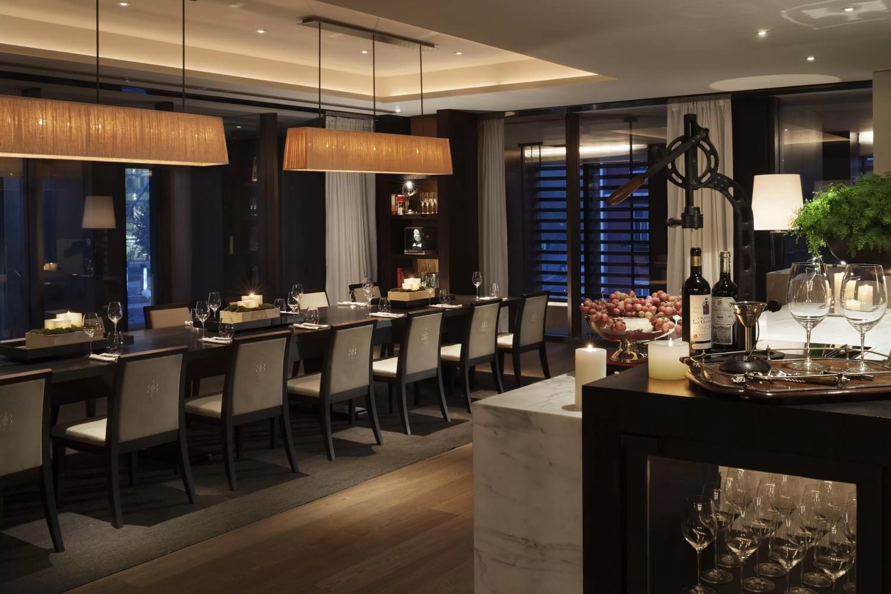 Lounge or bar in Rosewood Beijing