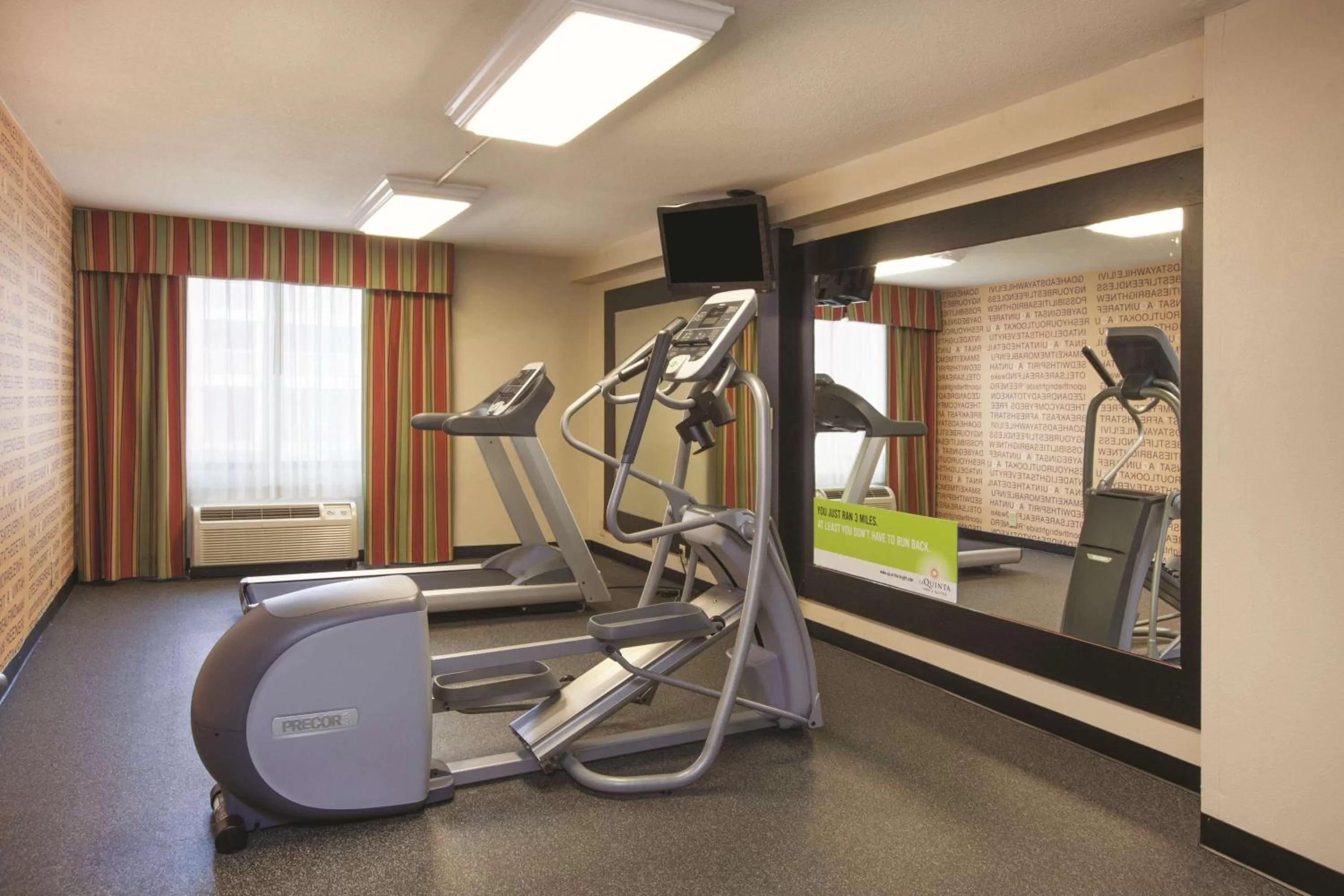 Fitness centre/facilities in La Quinta by Wyndham Williamsburg Historic Area