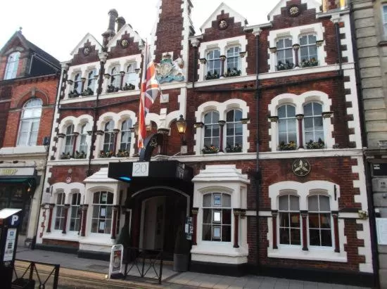 Property building in The Kings Arms