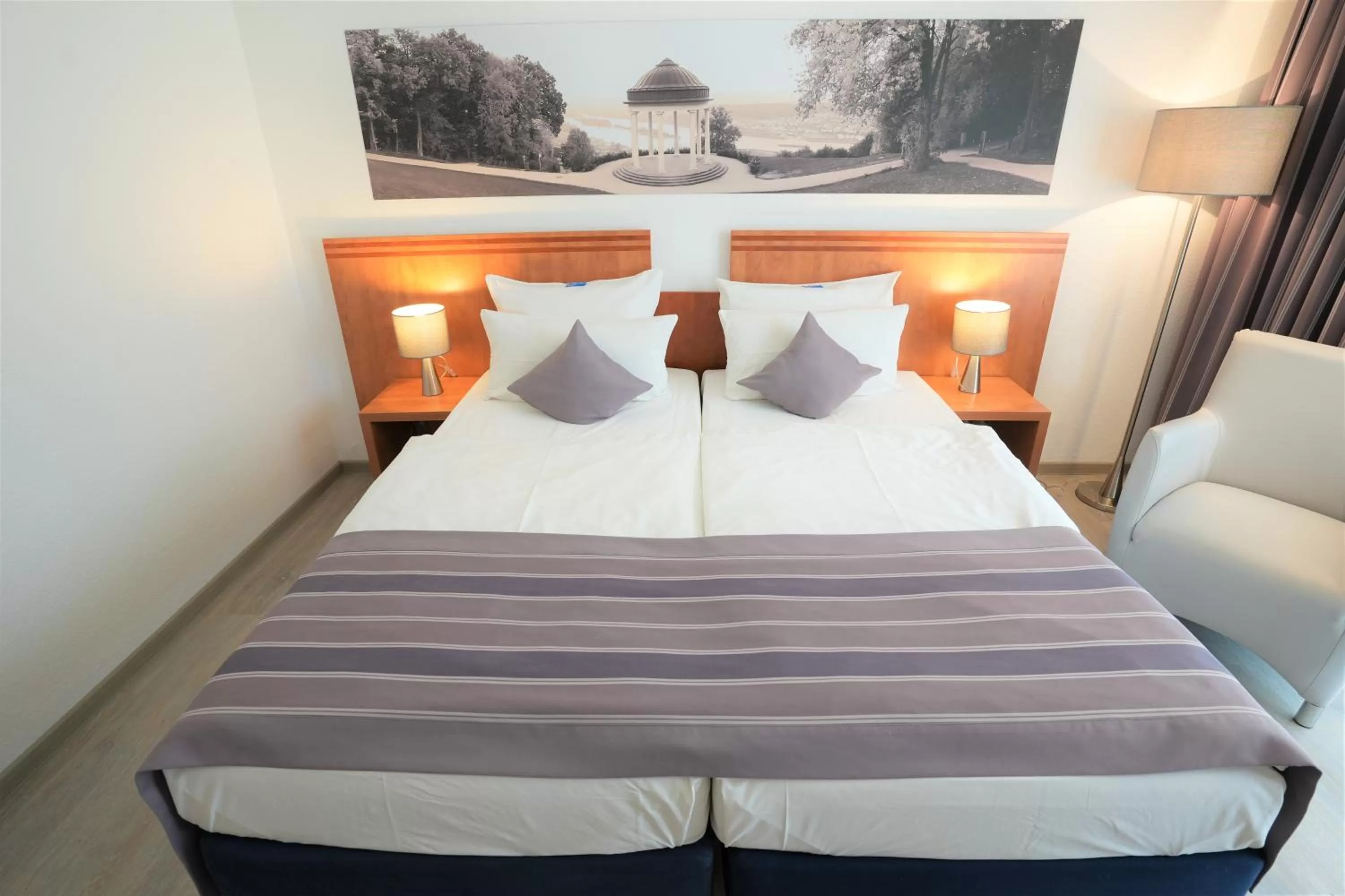 Bed in Parkhotel Sonnenberg