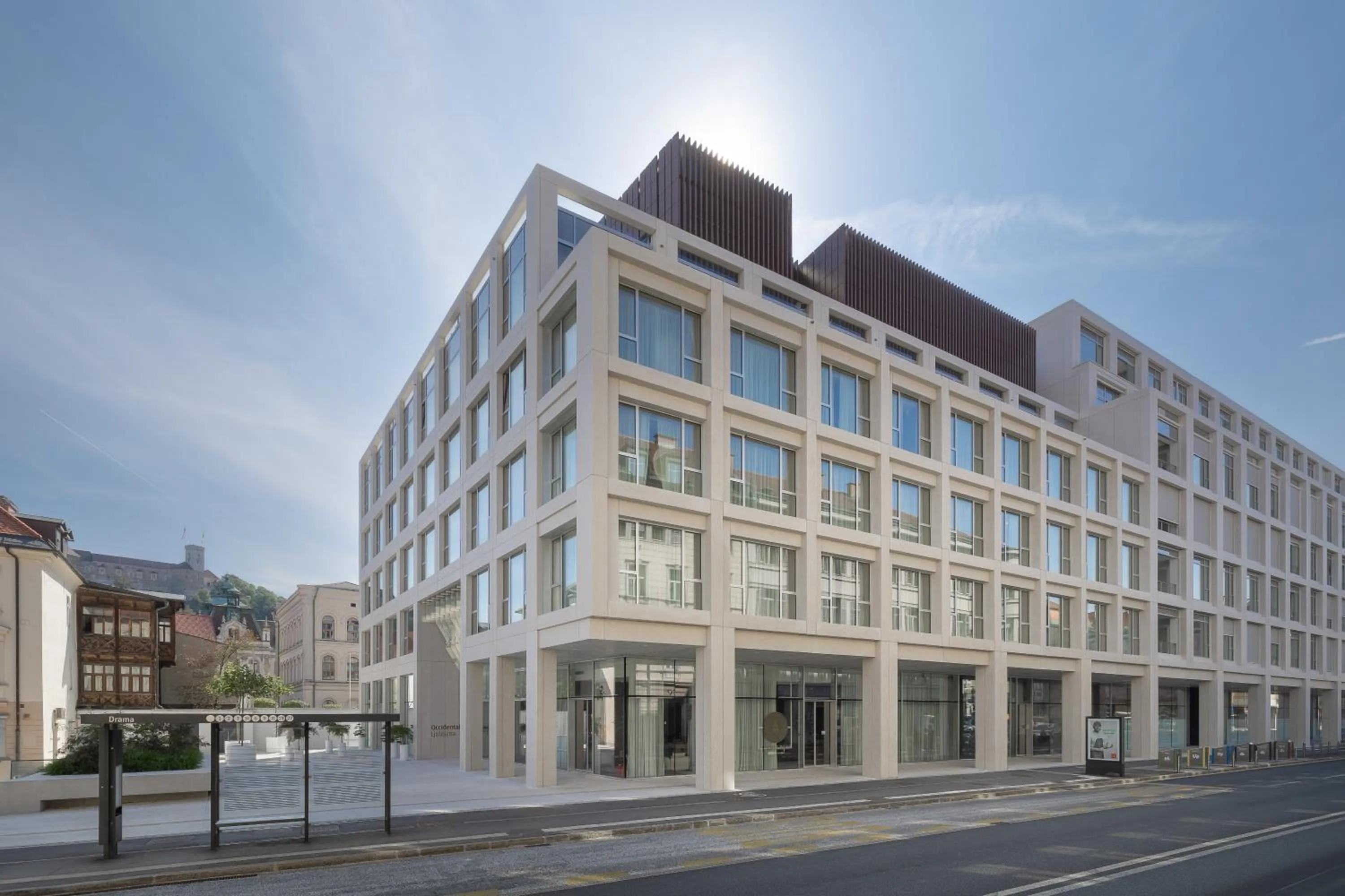 Property building in Occidental Ljubljana