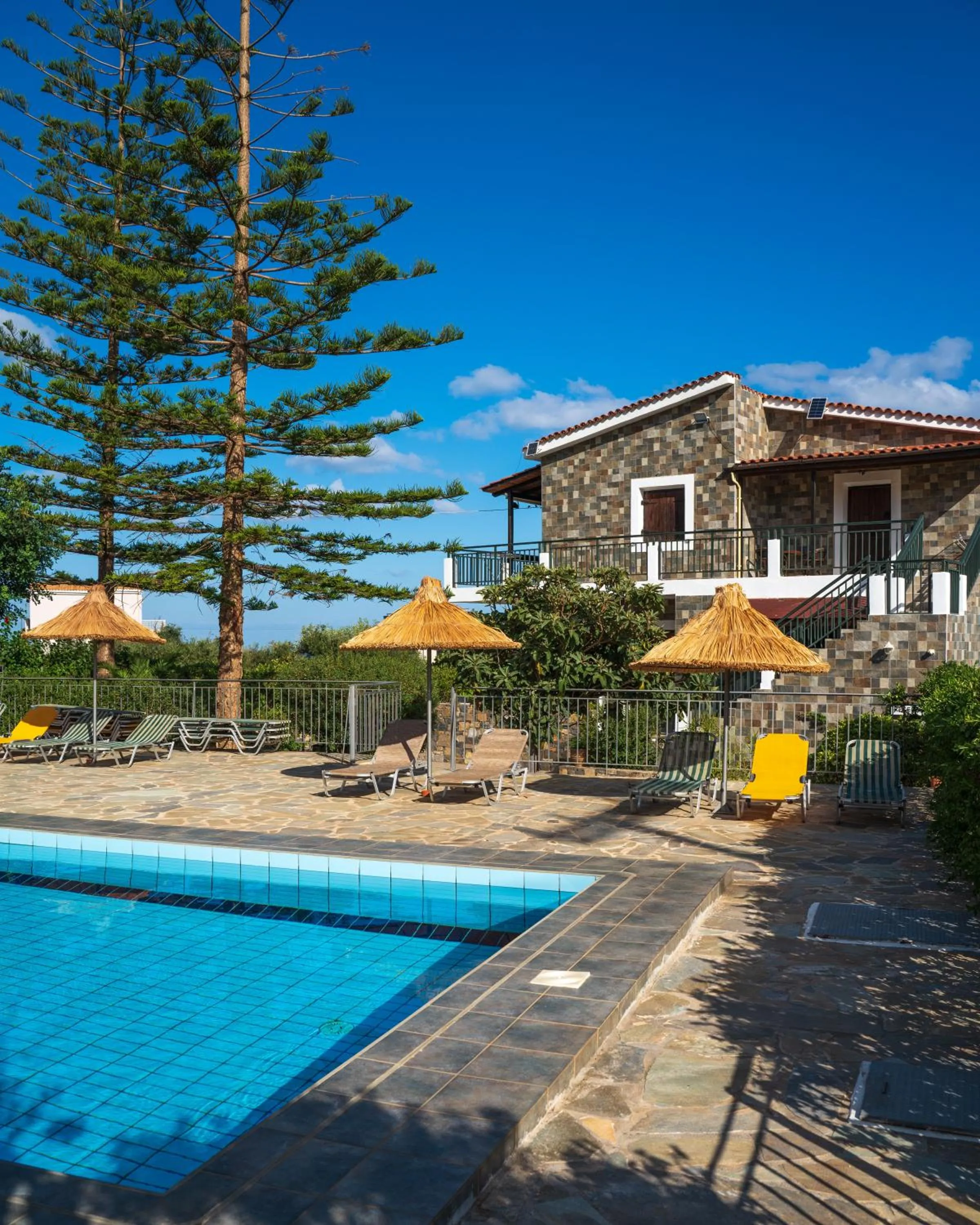 Swimming pool in Villa Medusa
