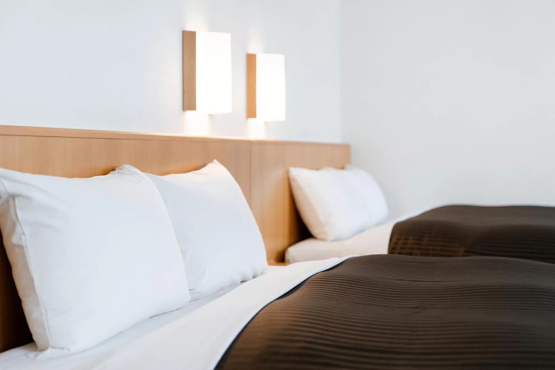 Bed in The OneFive Osaka Sakaisuji