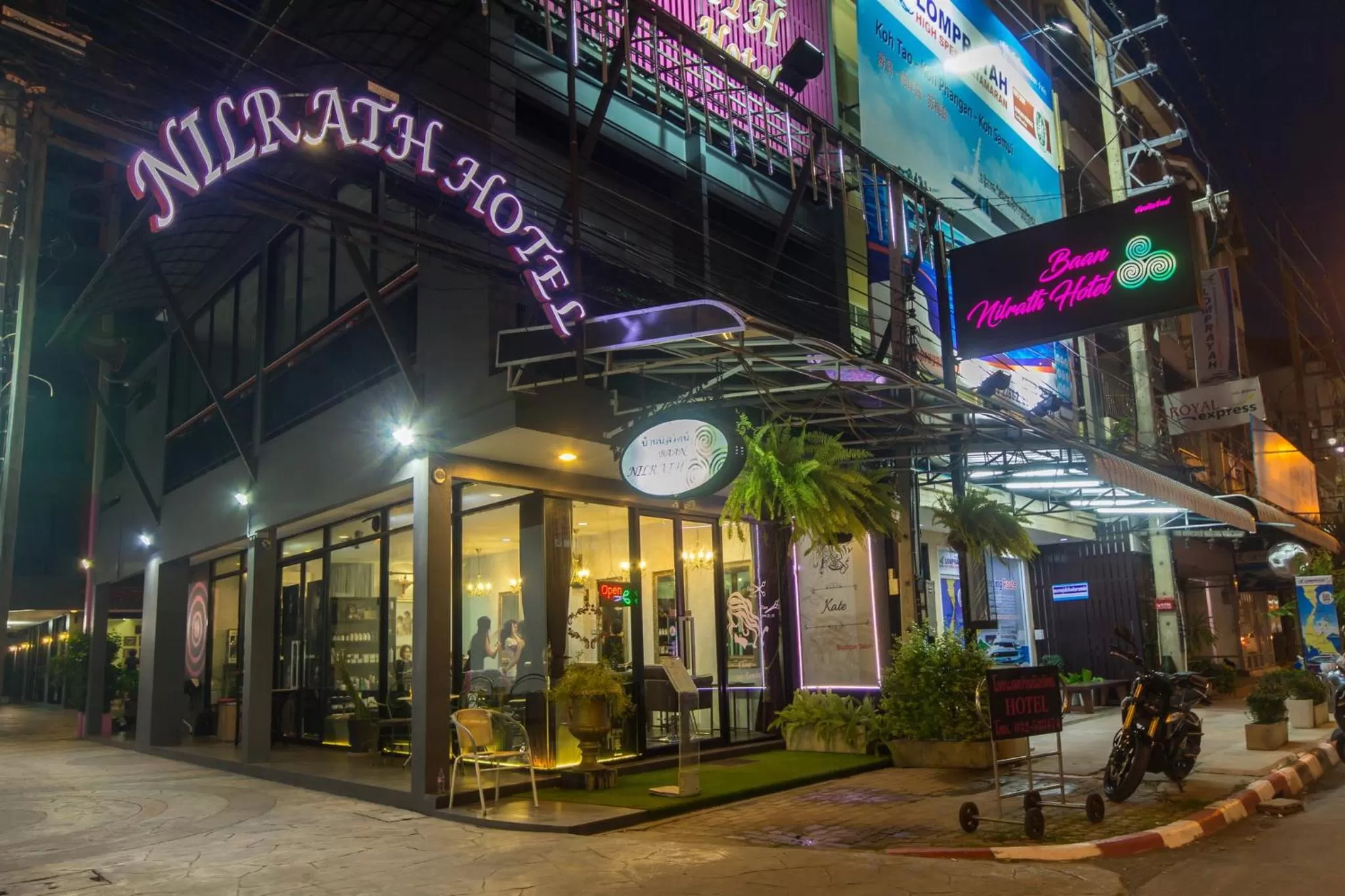 Facade/entrance in Baan Nilrath Hotel - SHA Extra Plus