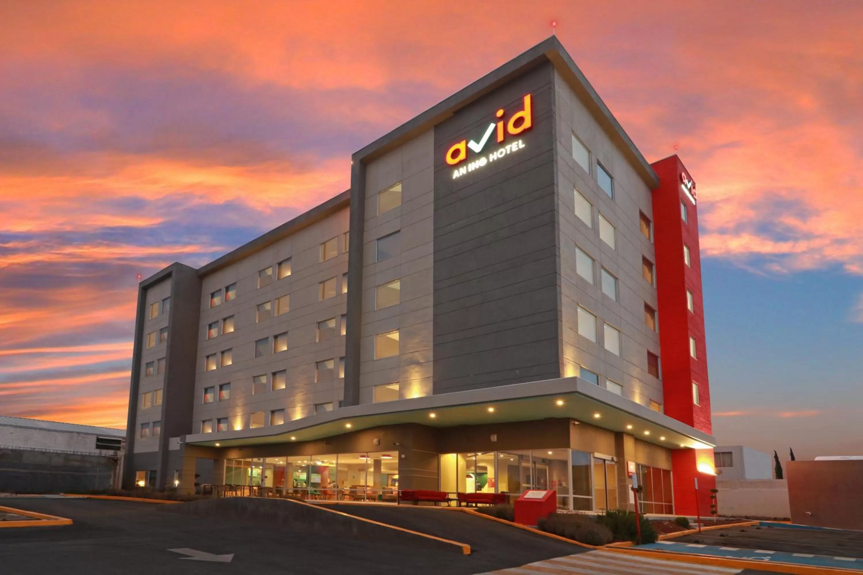 Property building in avid hotel - Fresnillo by IHG