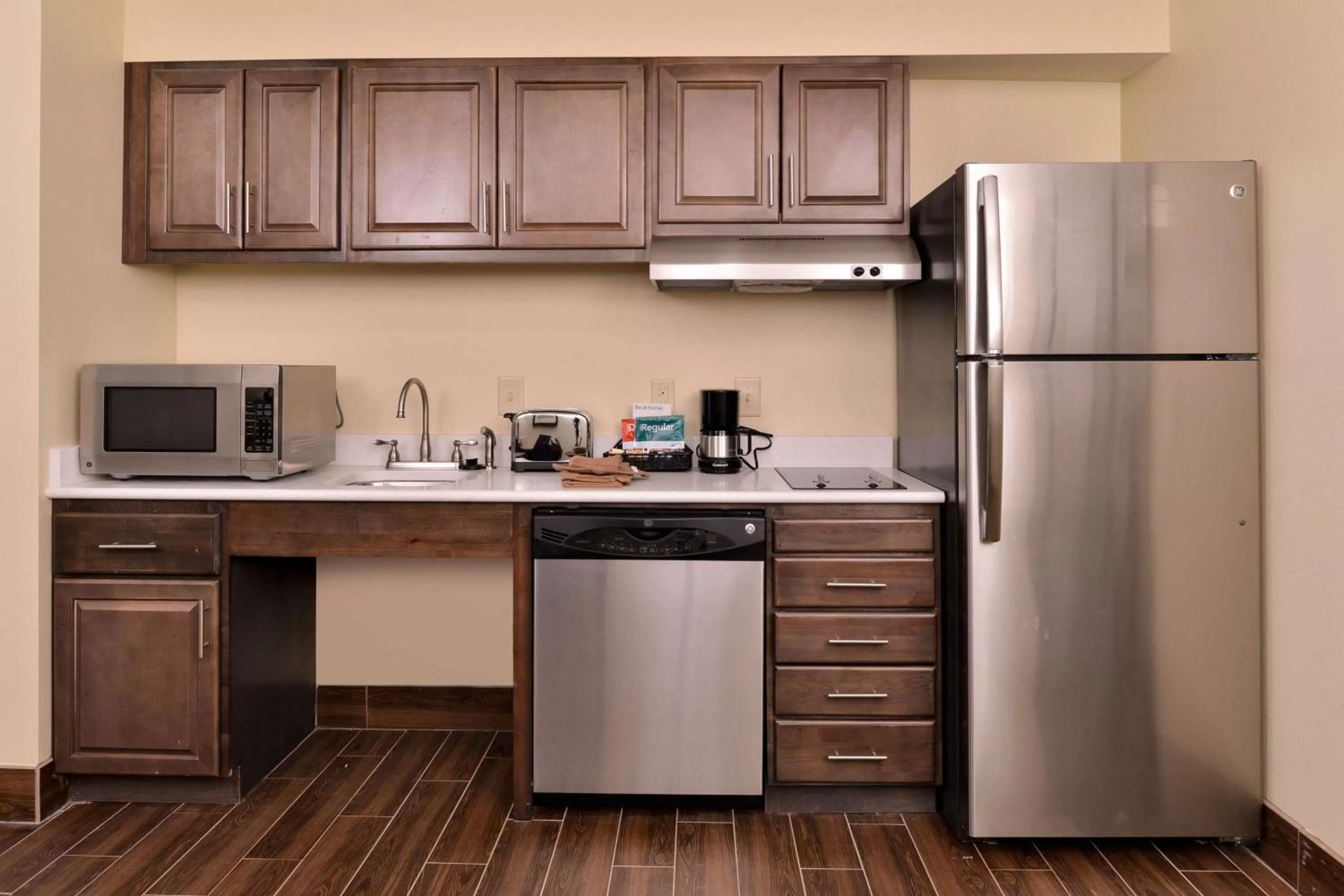 Kitchen or kitchenette in Homewood Suites by Hilton Houma