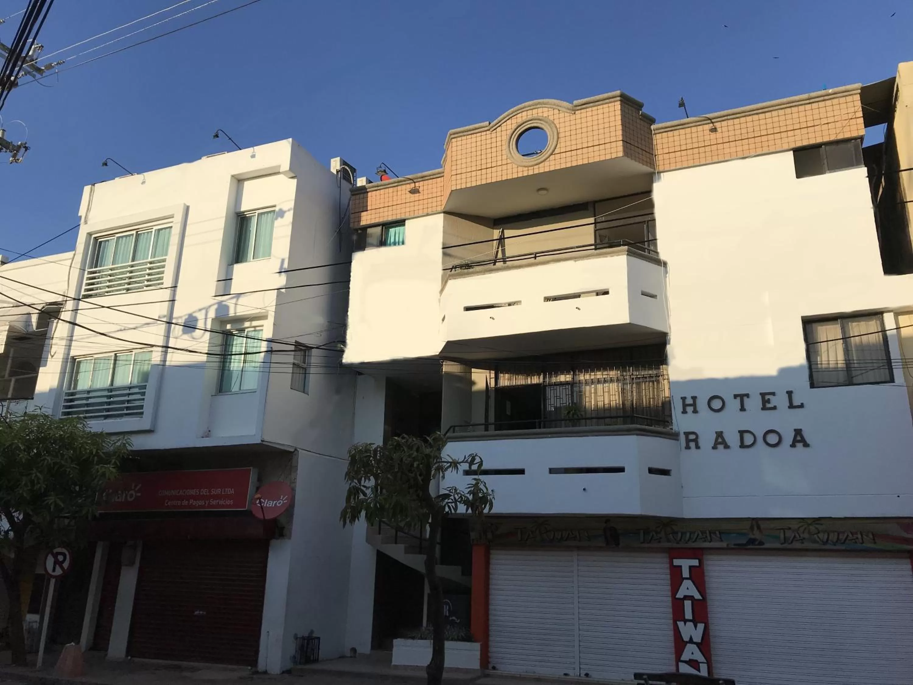 Property building in Hotel Radoa