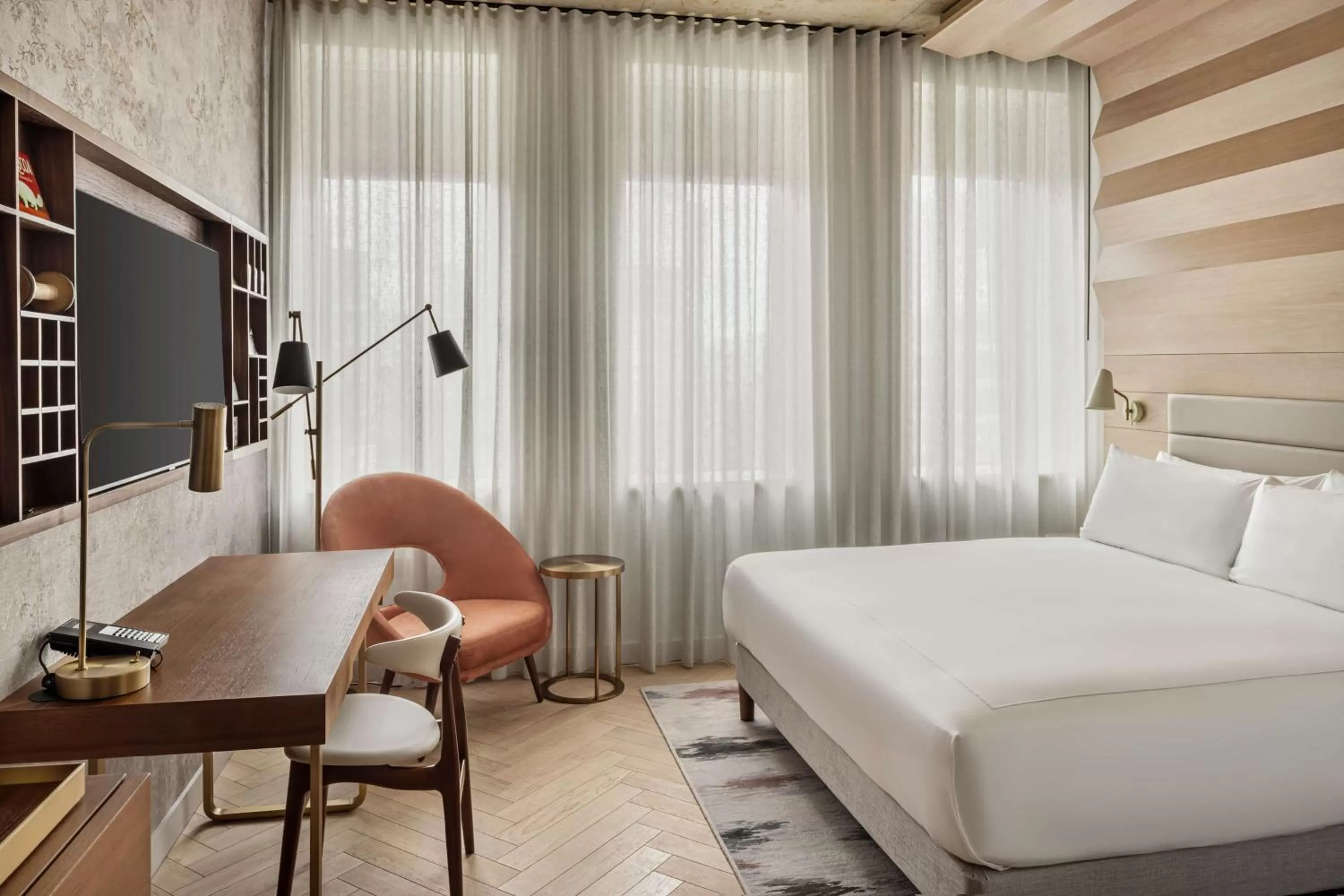 Bedroom, Bed in Canopy by Hilton London City