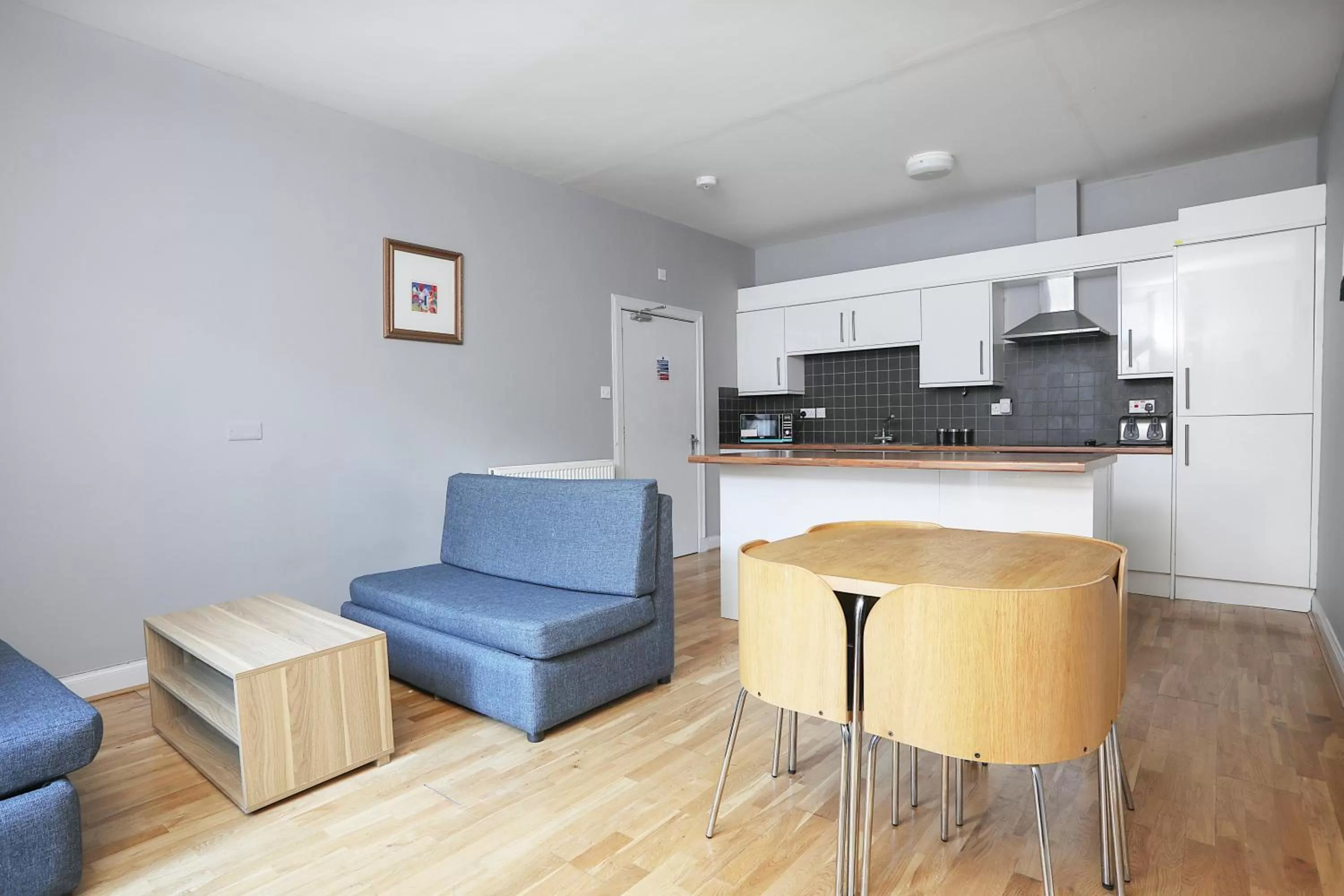 Coffee/tea facilities in Cairn Hotel & Apartments