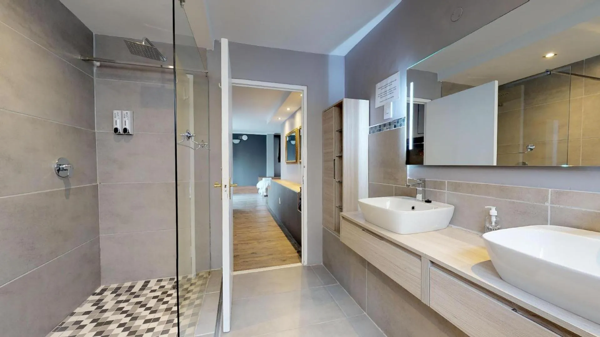 Port View Guest House