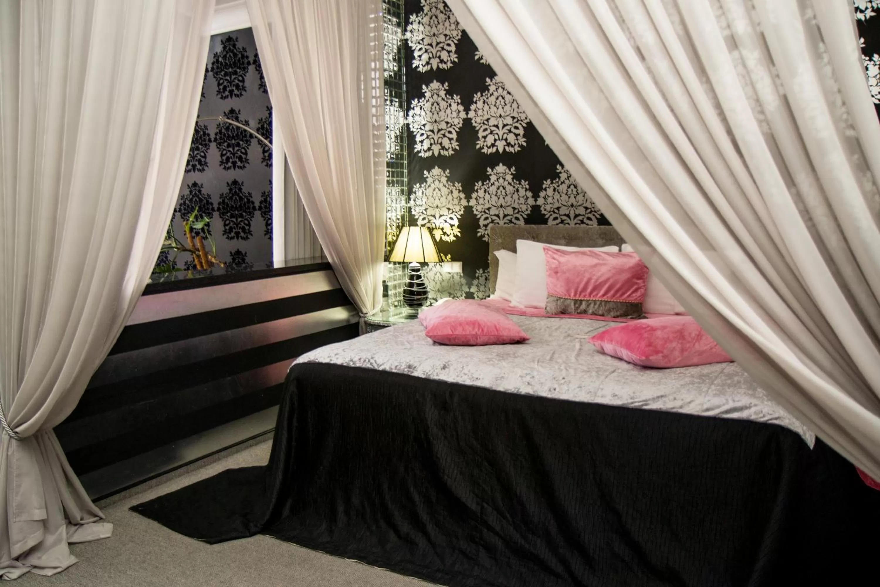 Executive Junior Suite in Boutique Spa Casino Hotel Lybid Plaza