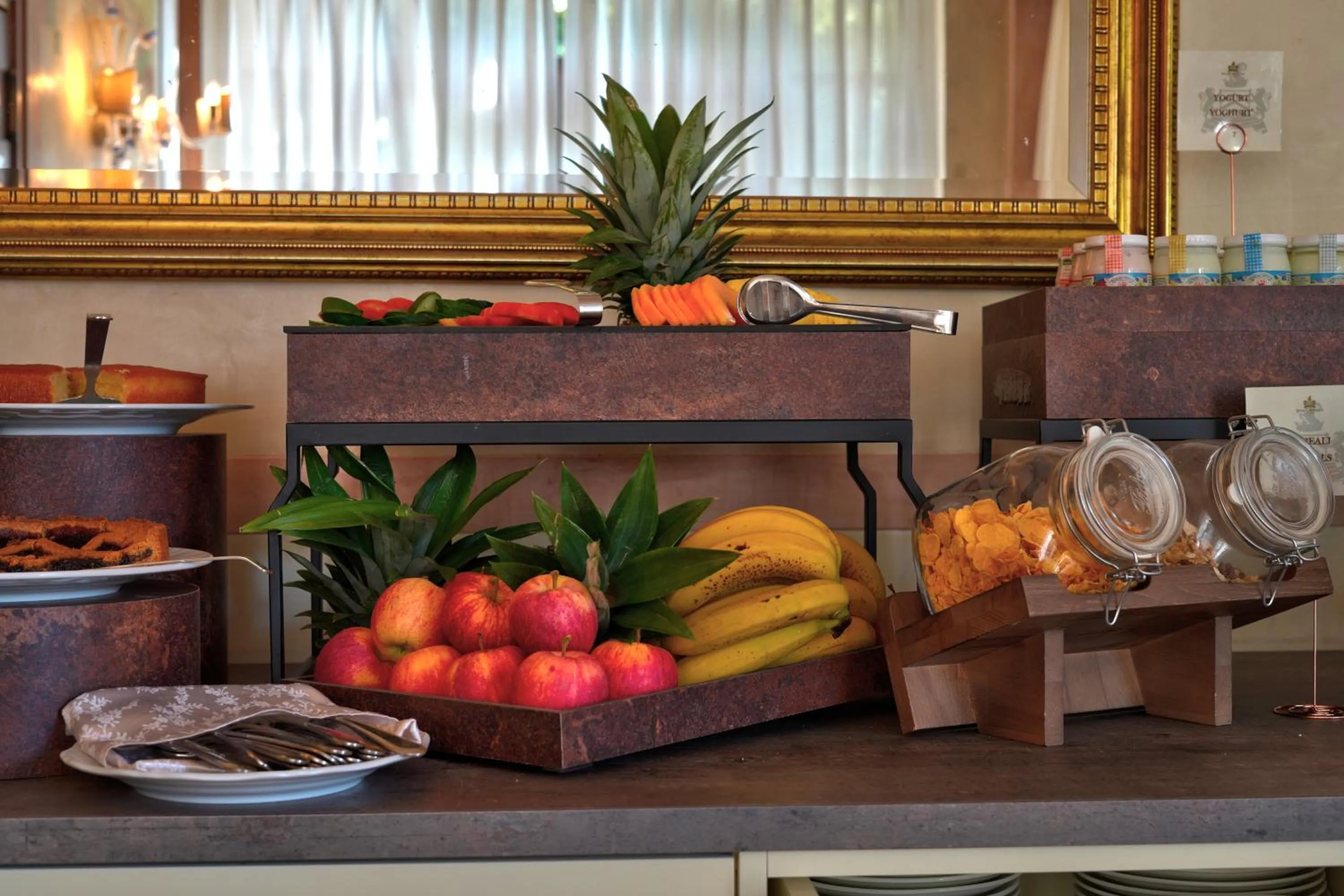 Breakfast in Hotel Villa Braida