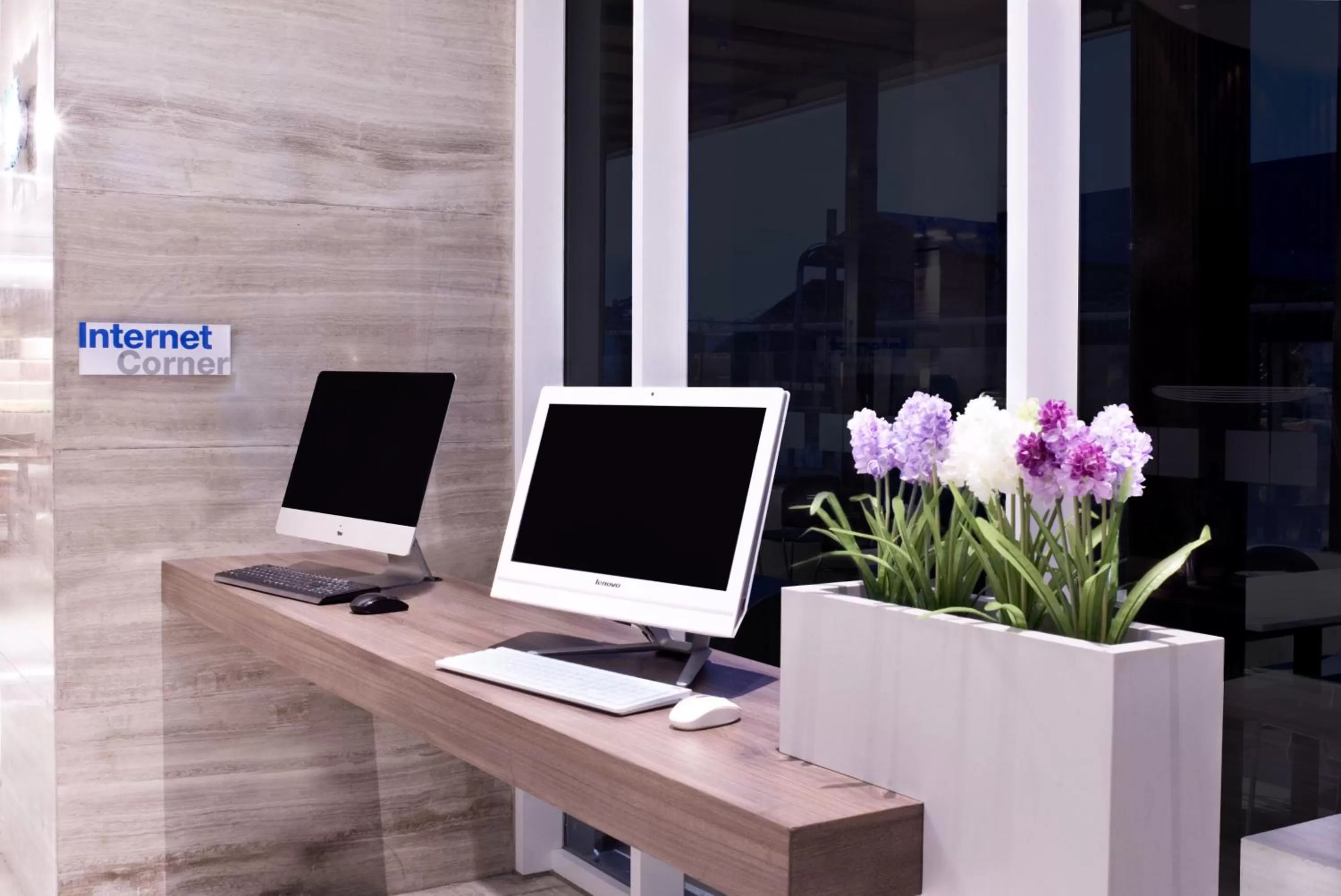 Business facilities in Holiday Inn Express Surabaya CenterPoint by IHG