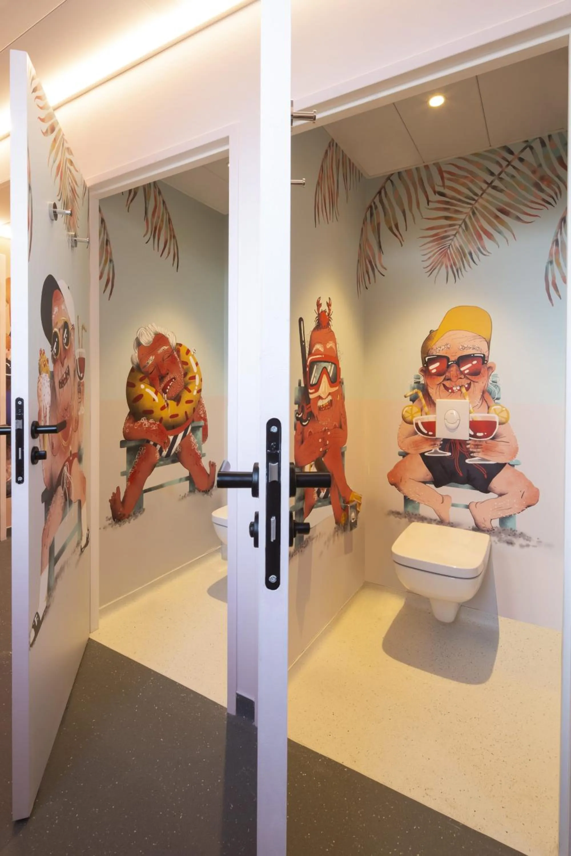 Toilet in JO&JOE Paris Gentilly - Auberge de Jeunesse