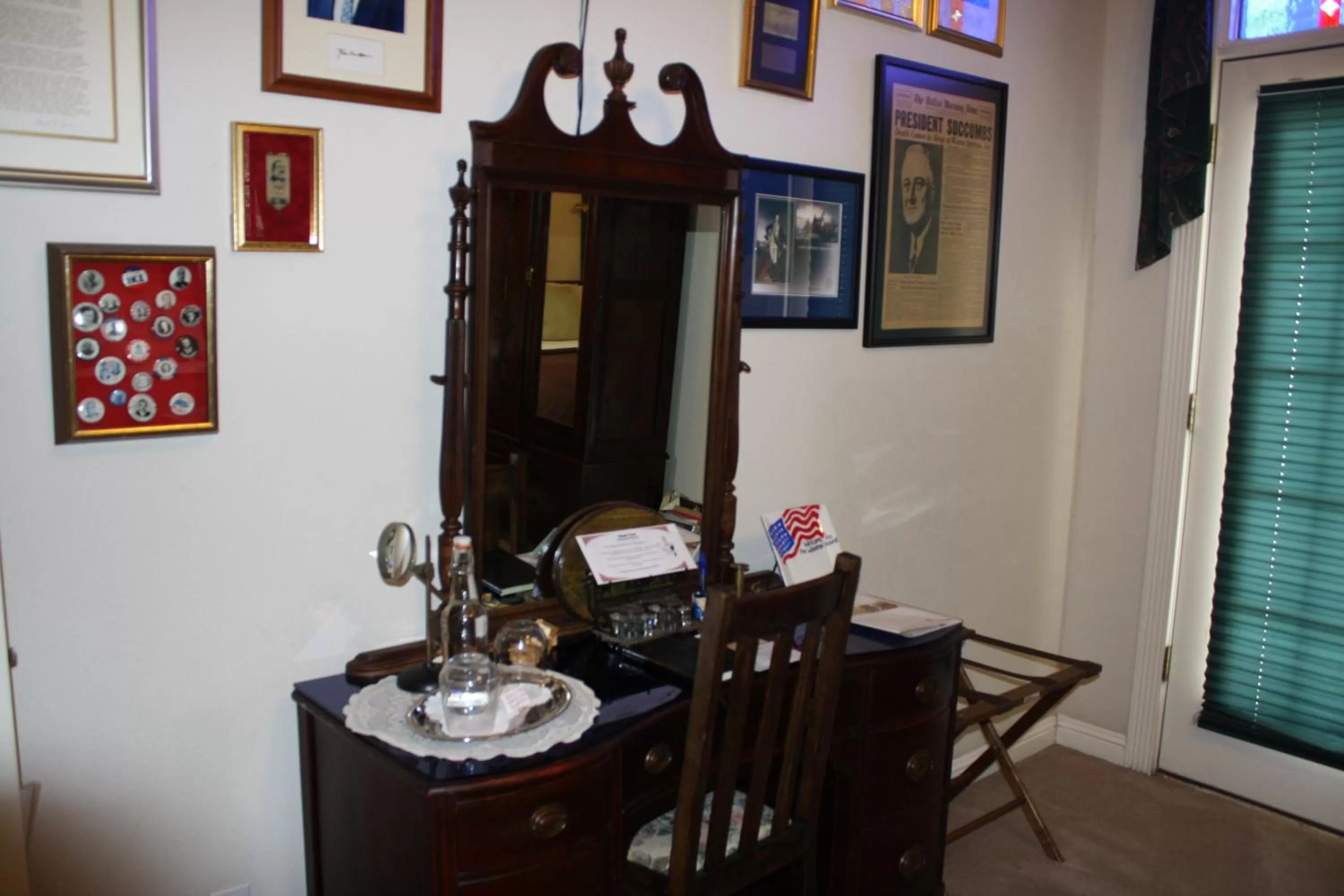 Bedroom in Woodrow House Bed & Breakfast