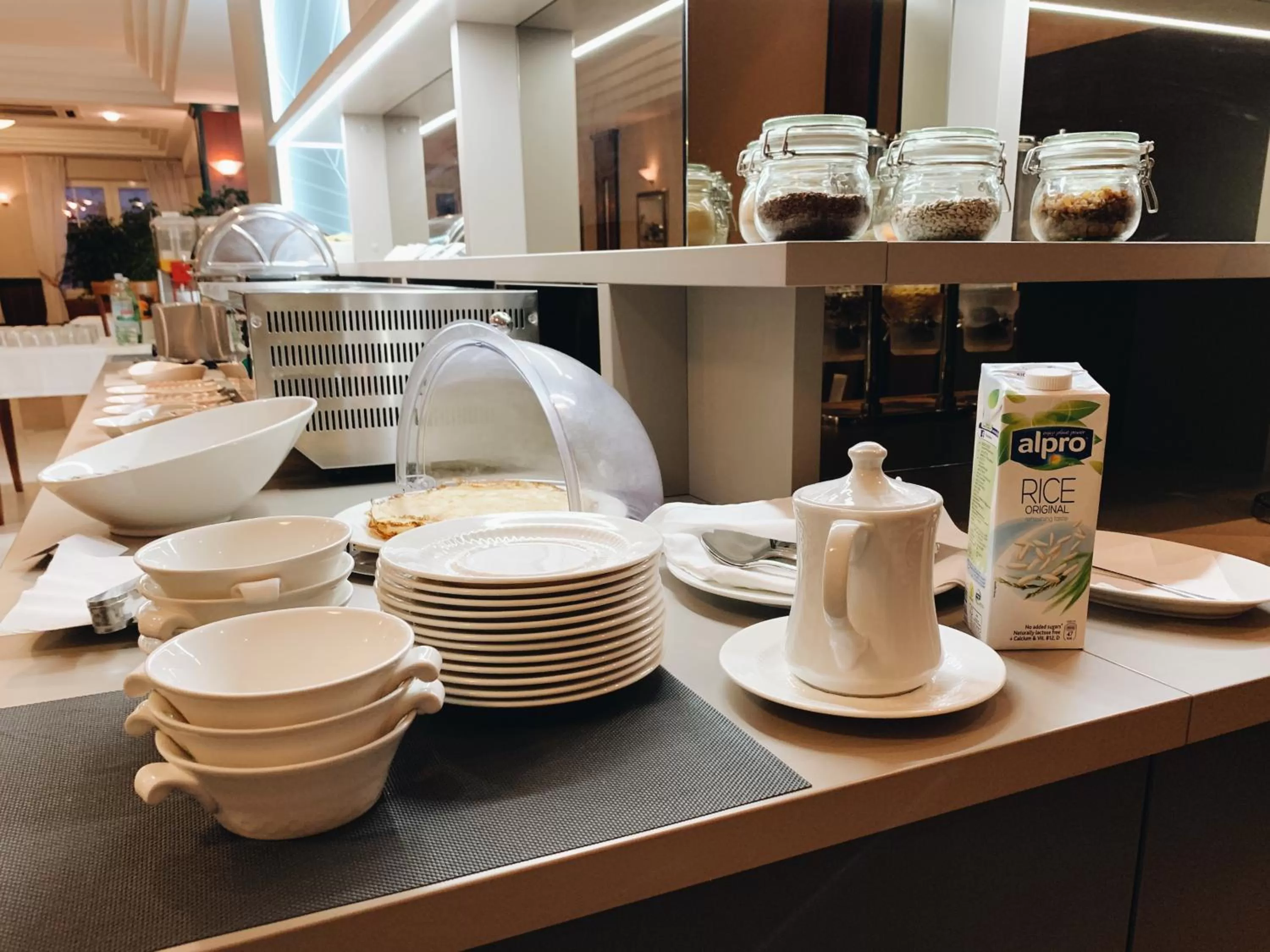 Breakfast in Hotel Mediteran