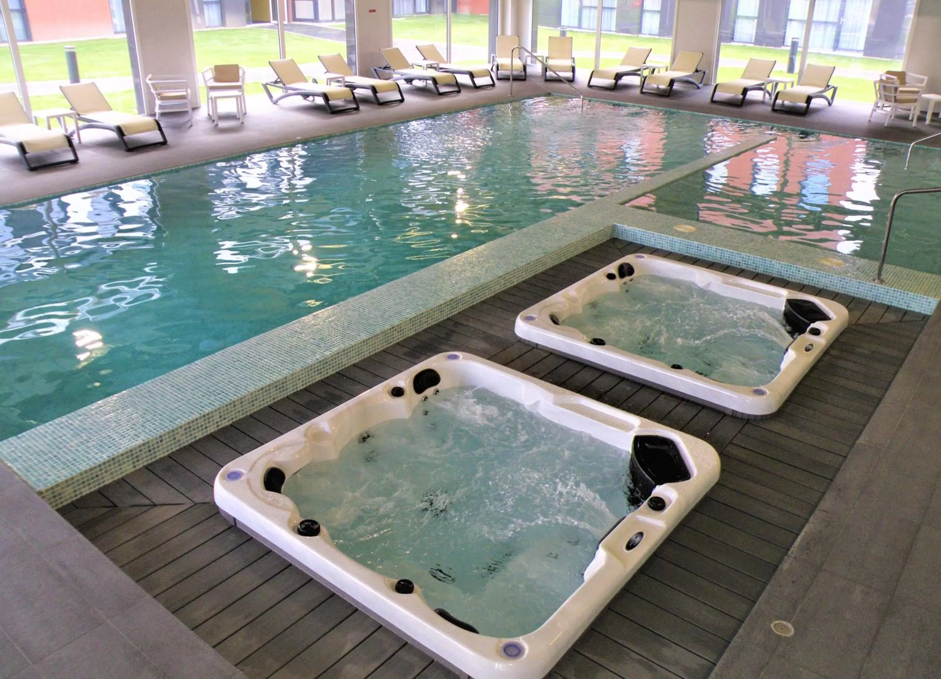 Hot Tub in Aparthotel & Spa Adagio Vannes