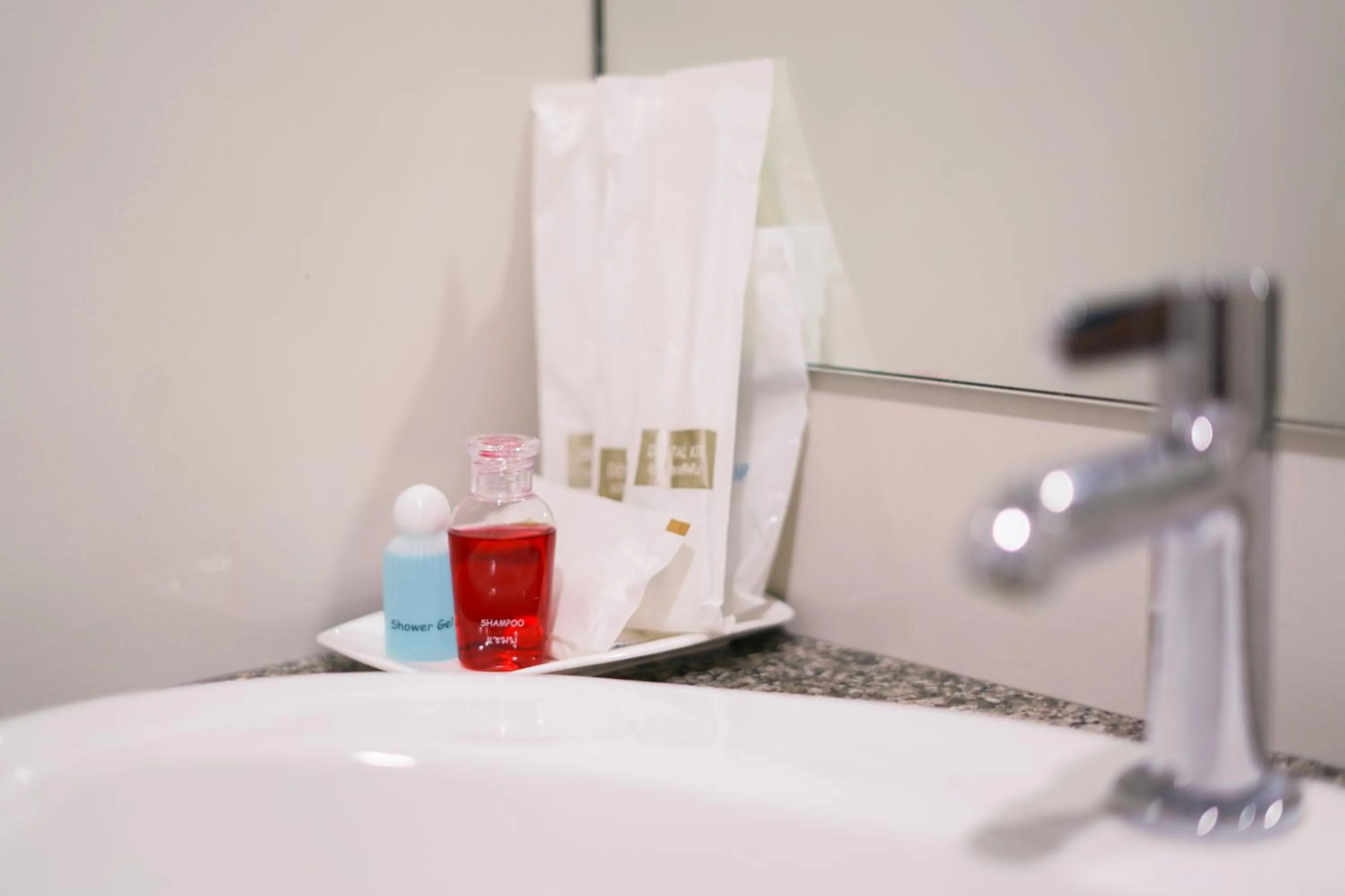 Bathroom in White House Bizotel