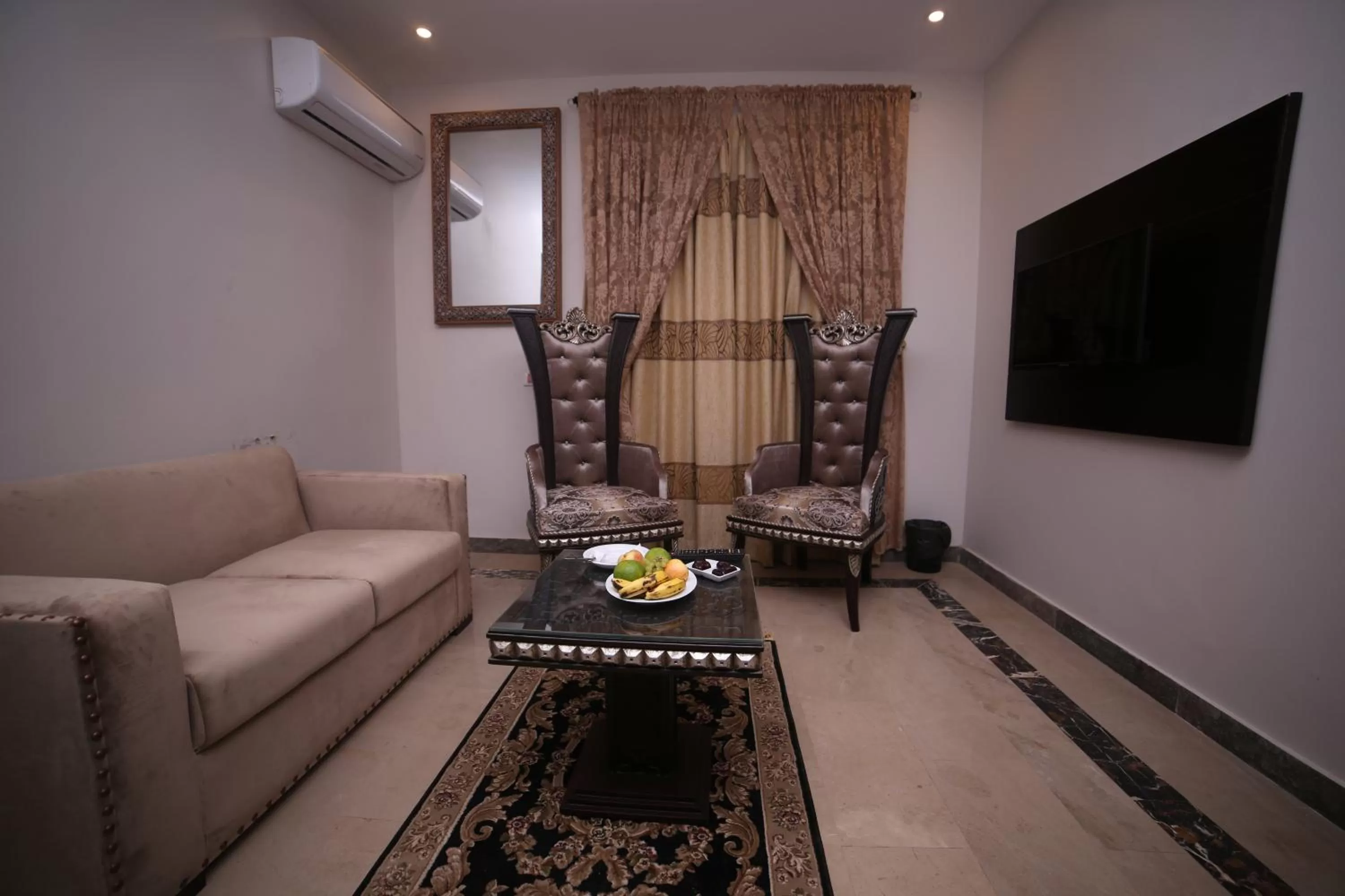 Seating Area in Zifan Hotel & Suites