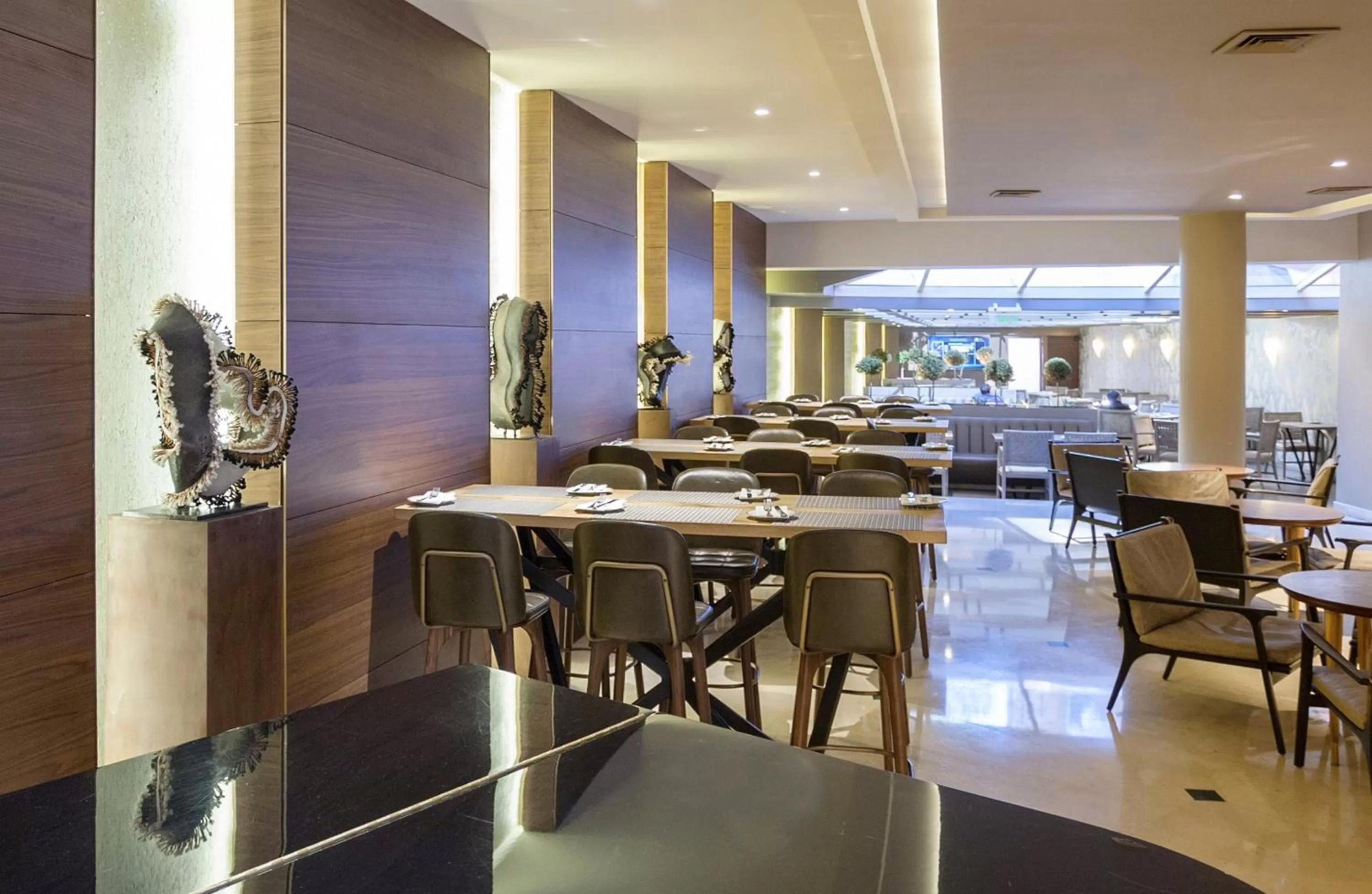 Restaurant/places to eat in InterContinental Santiago by IHG
