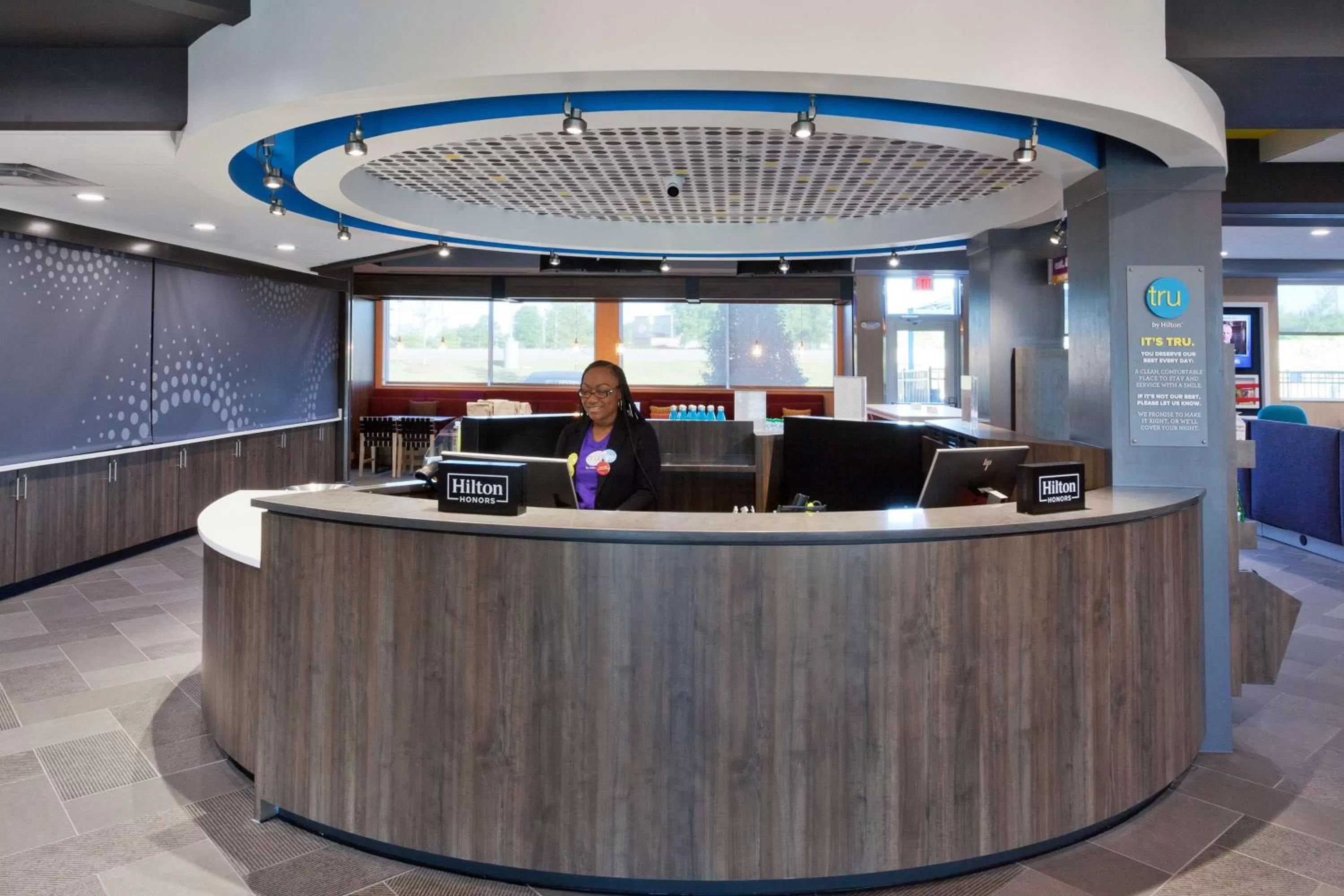 Lobby or reception in Tru By Hilton Prattville