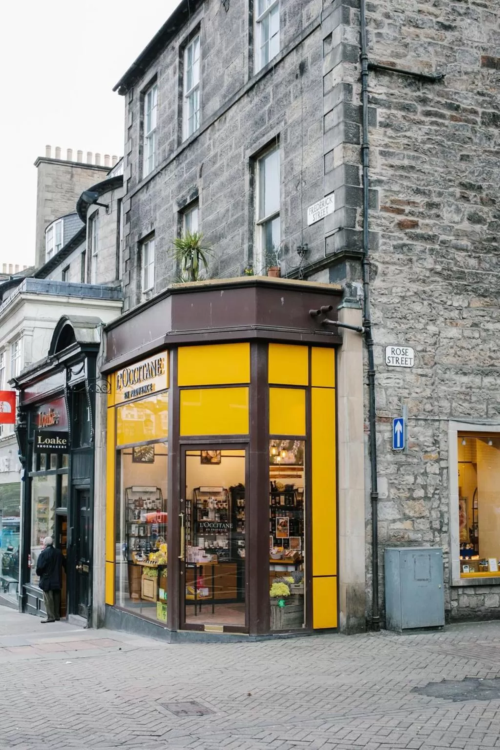 Day in Nira Caledonia