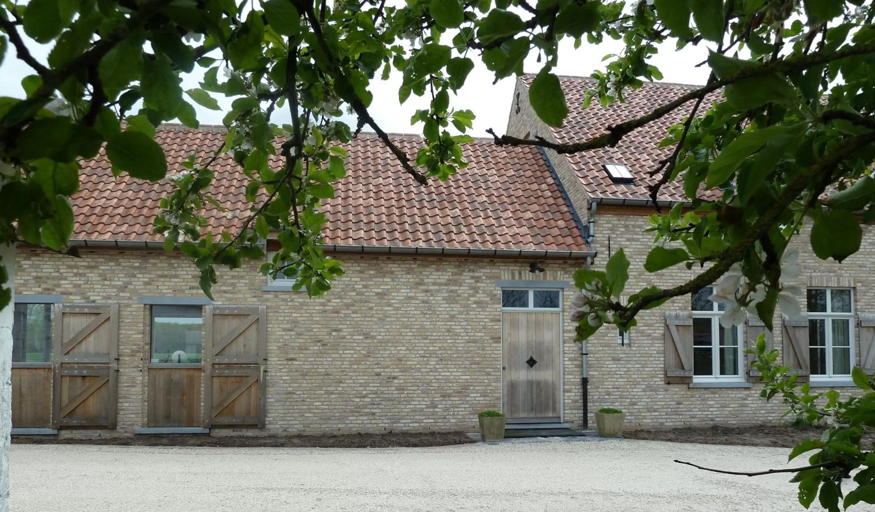 Facade/entrance in B&B De Vossenbarm