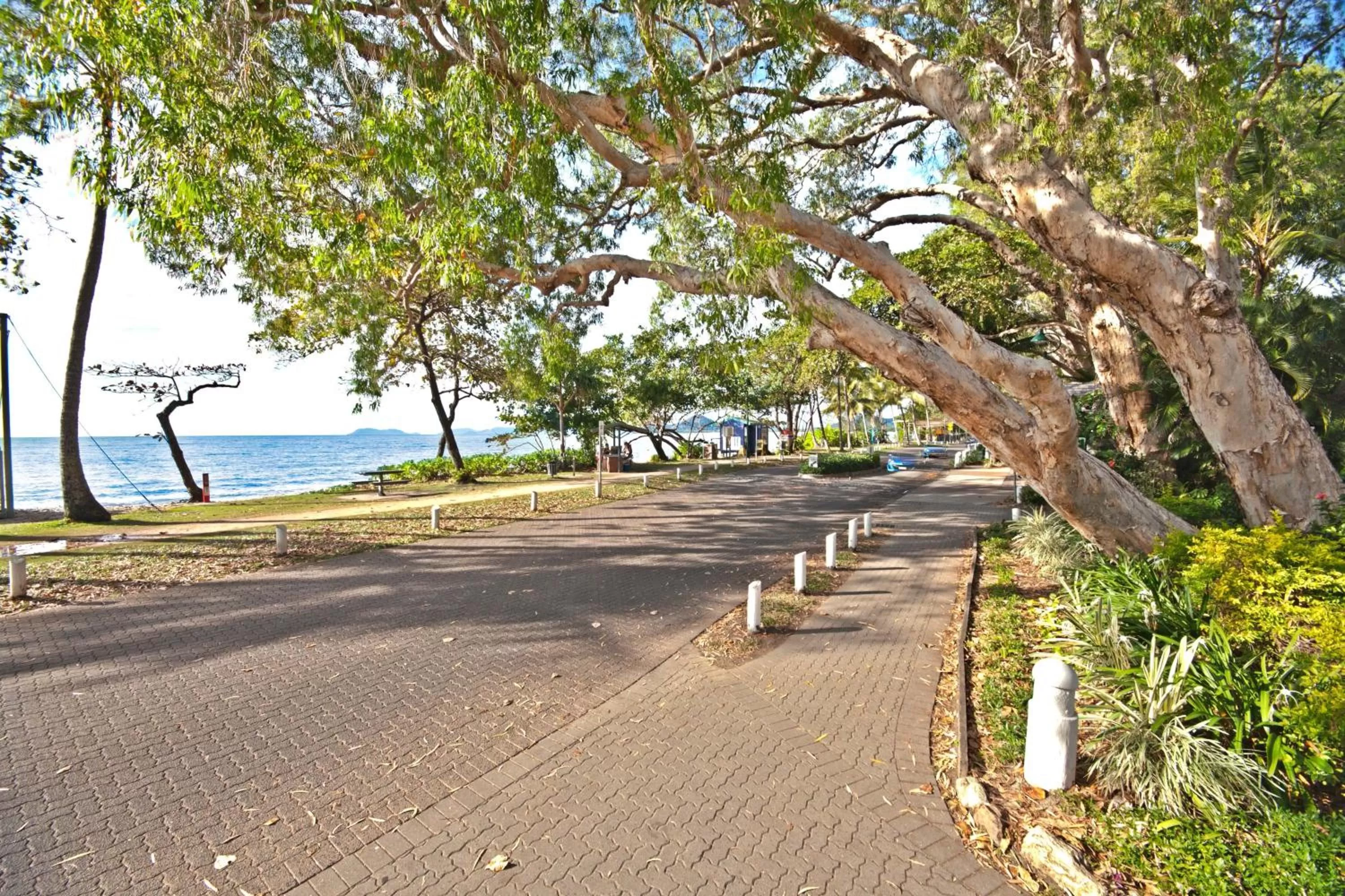 Street view in Marlin Waters Beachfront Apartments